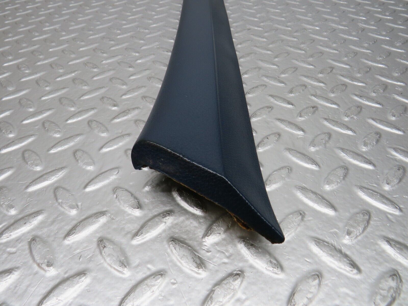 30982 Mercedes-Benz W123 200D A Pillar Cover Trim Left Side Blue