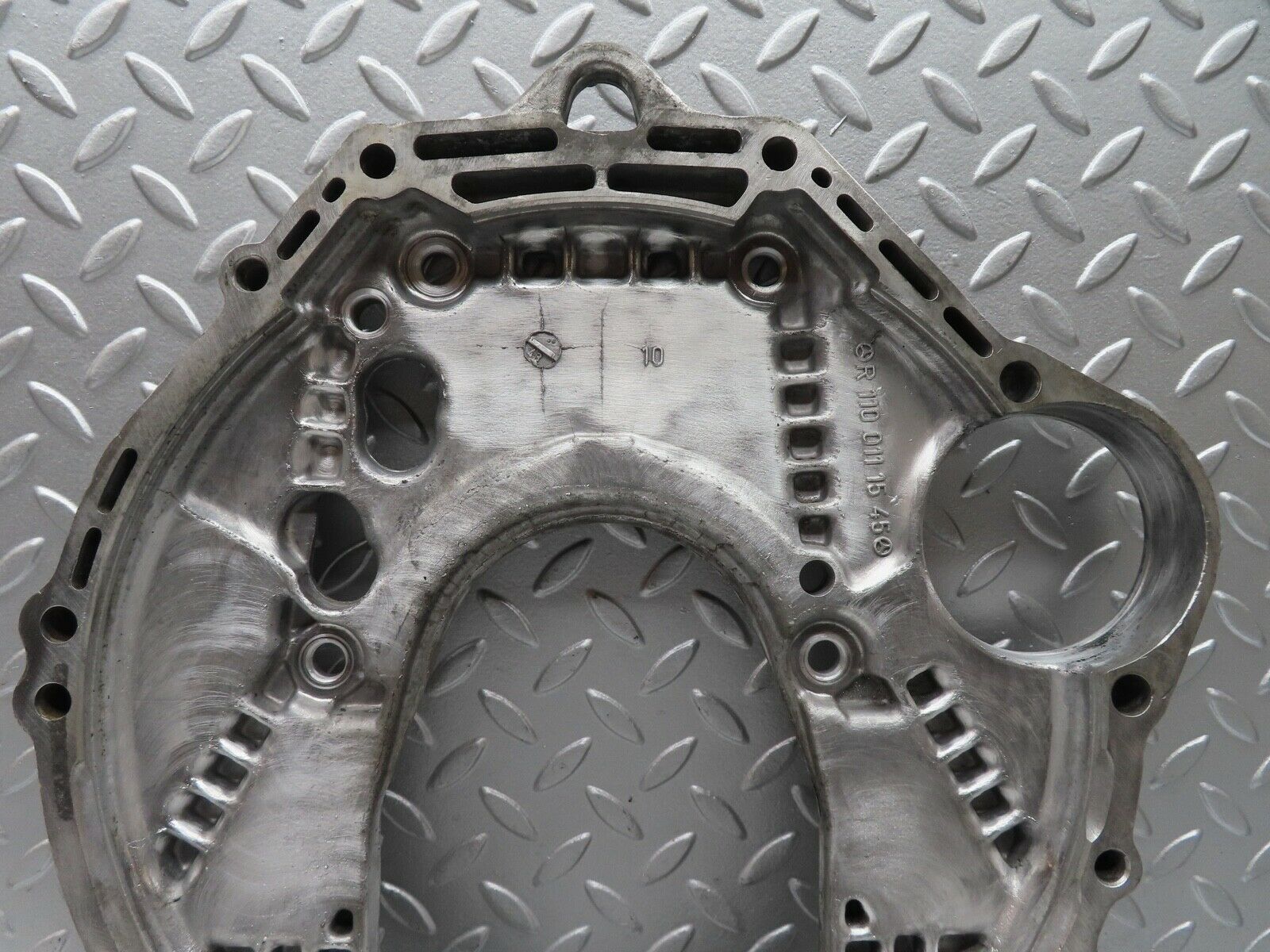 16990 Mercedes-Benz C123 280CE Coupe Gearbox Flange 1100111545