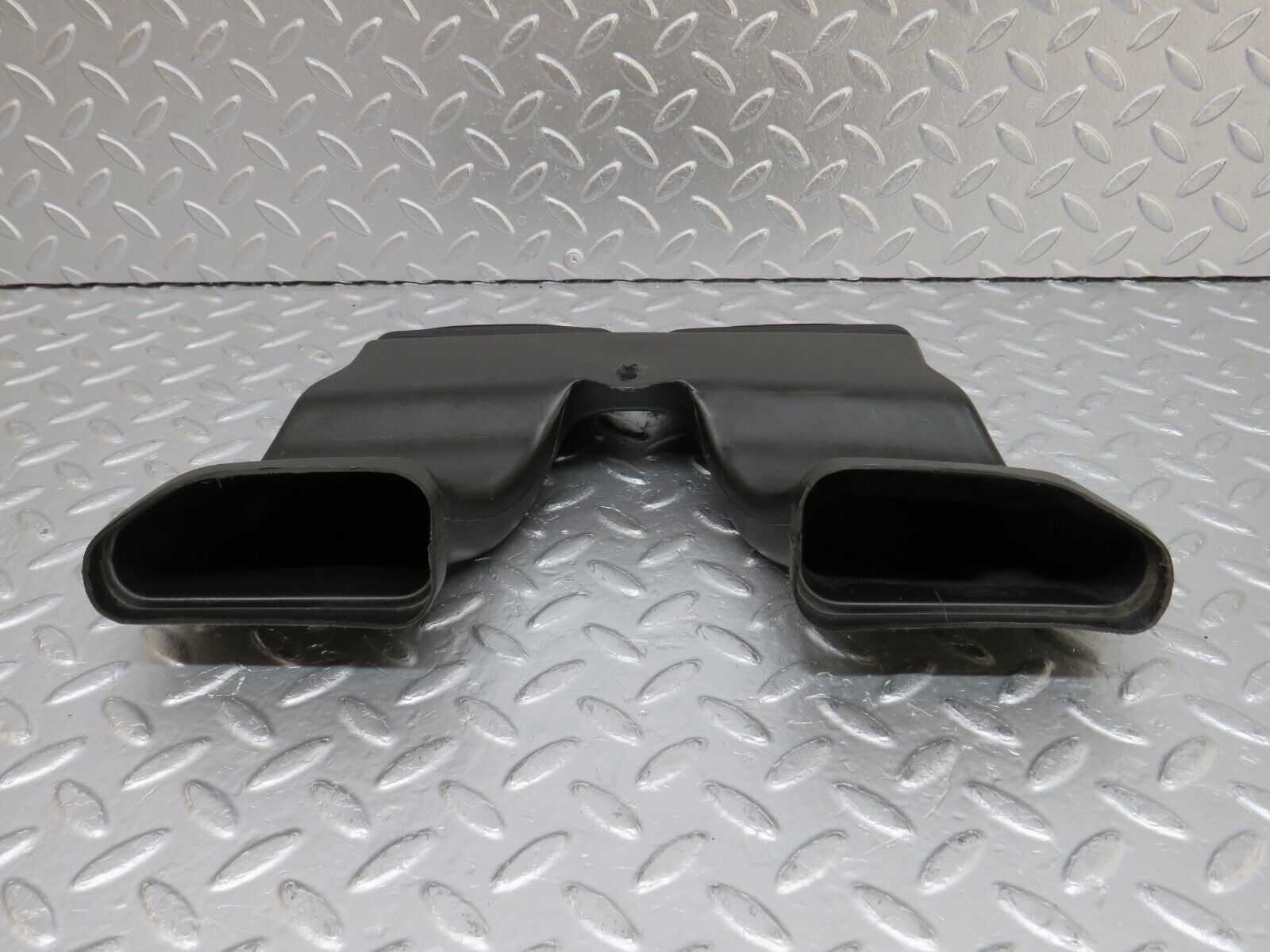 34278 Mercedes-Benz C126 380SEC Coupe Dashboard Centre Air Vent With Rubber 1268310036 1269970181