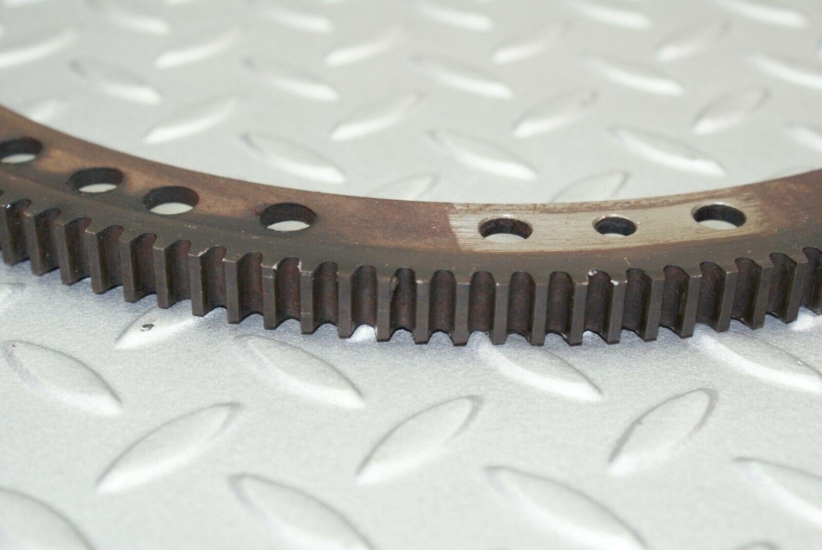 2546 Mercedes-Benz W116 350SE Flywheel Starter Ring