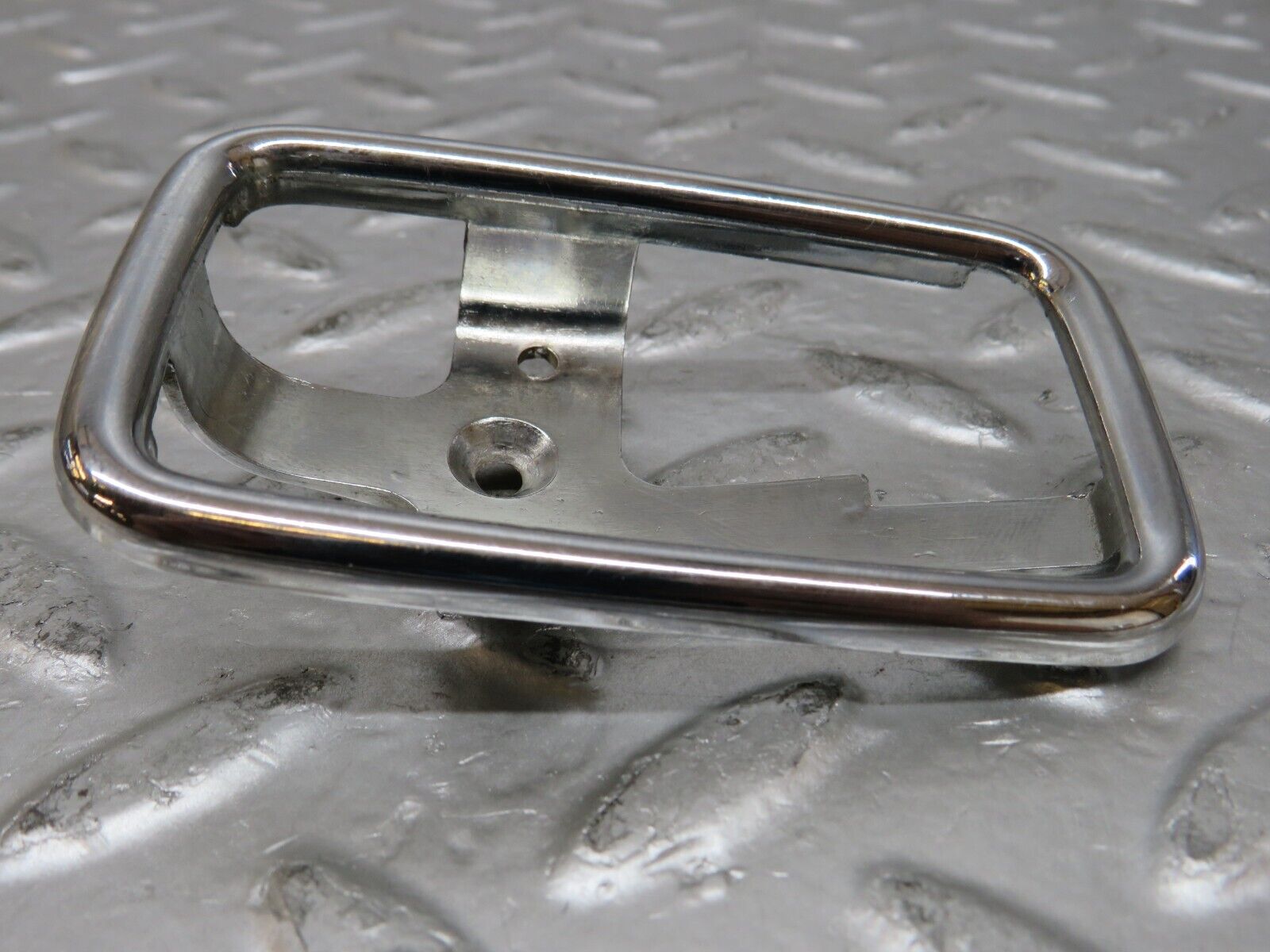 26795 Mercedes-Benz W123 240D Chrome Frame For Door Opener Left 1087660511