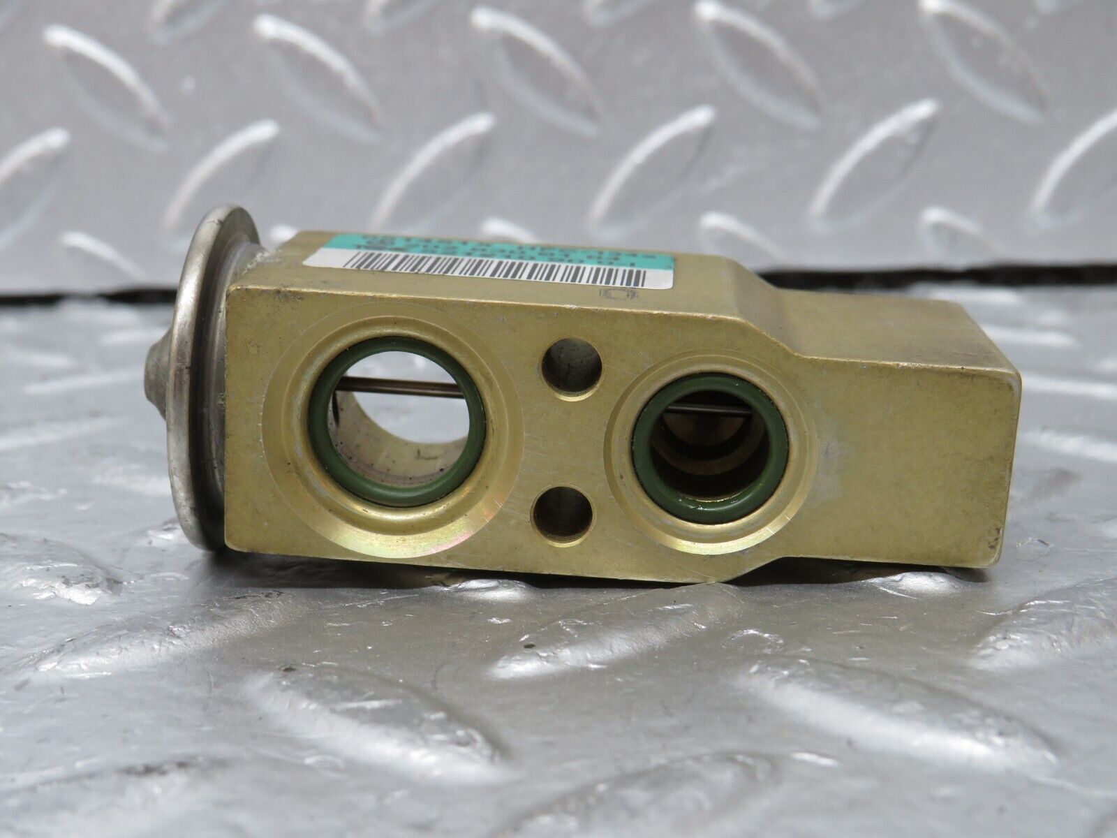 34894 Mercedes-Benz W210 320E Air Condition Expansion Valve 2028300184