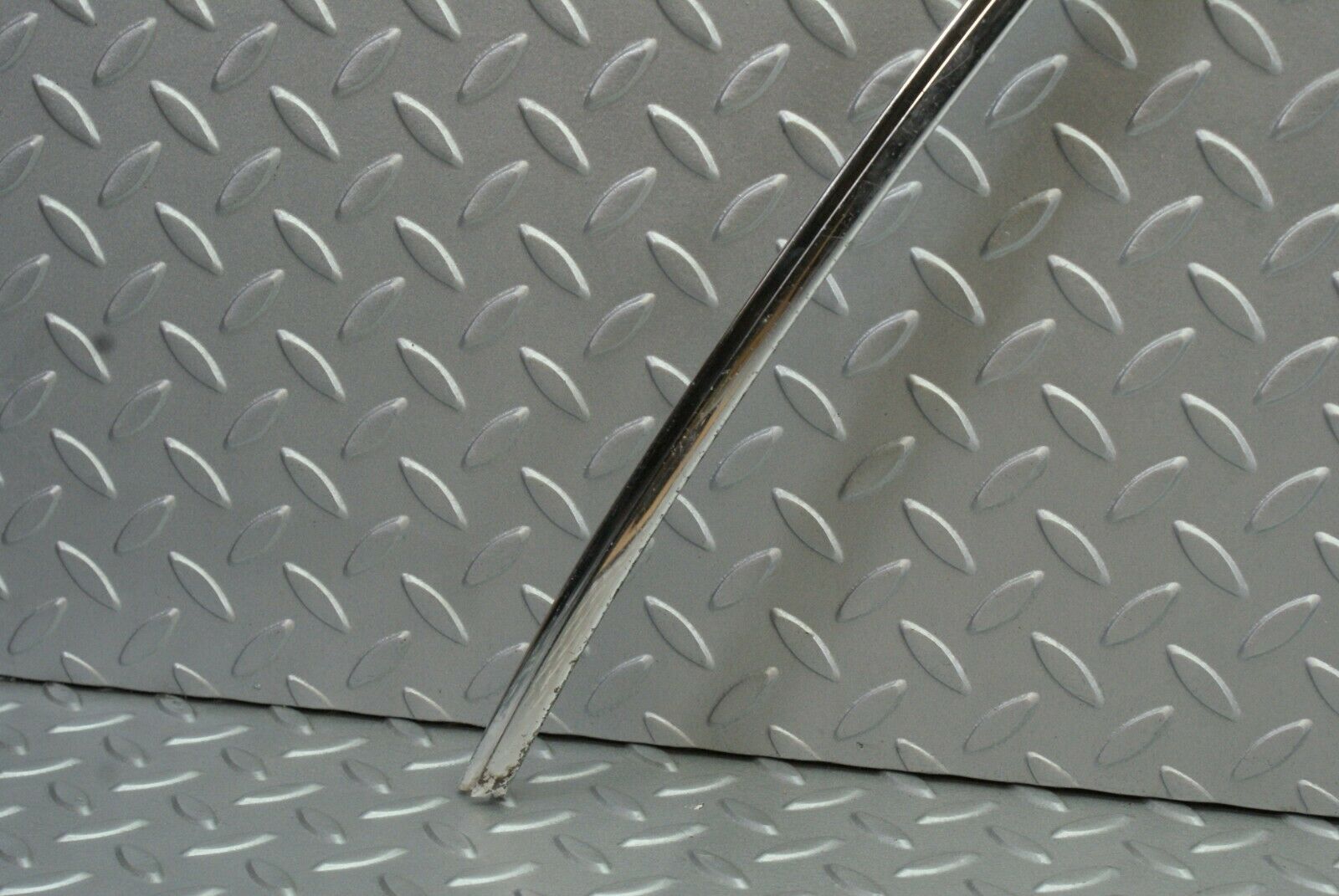 2639 Mercedes-Benz W116 350SE Door Chrome Window Frame Rear Right