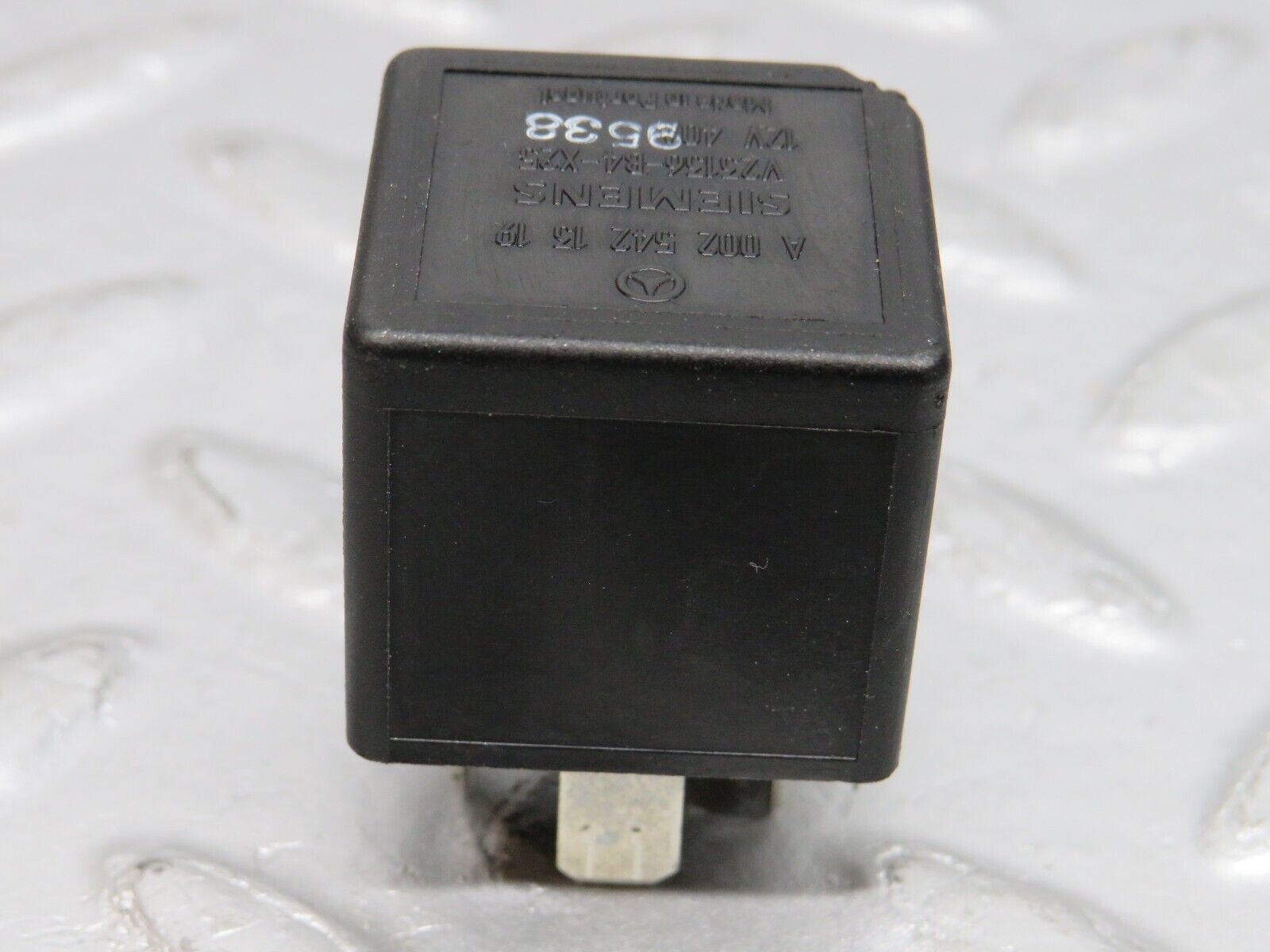 39647 Mercedes-Benz R129 320SL Coupe Multi Purpose Relay 0025421319