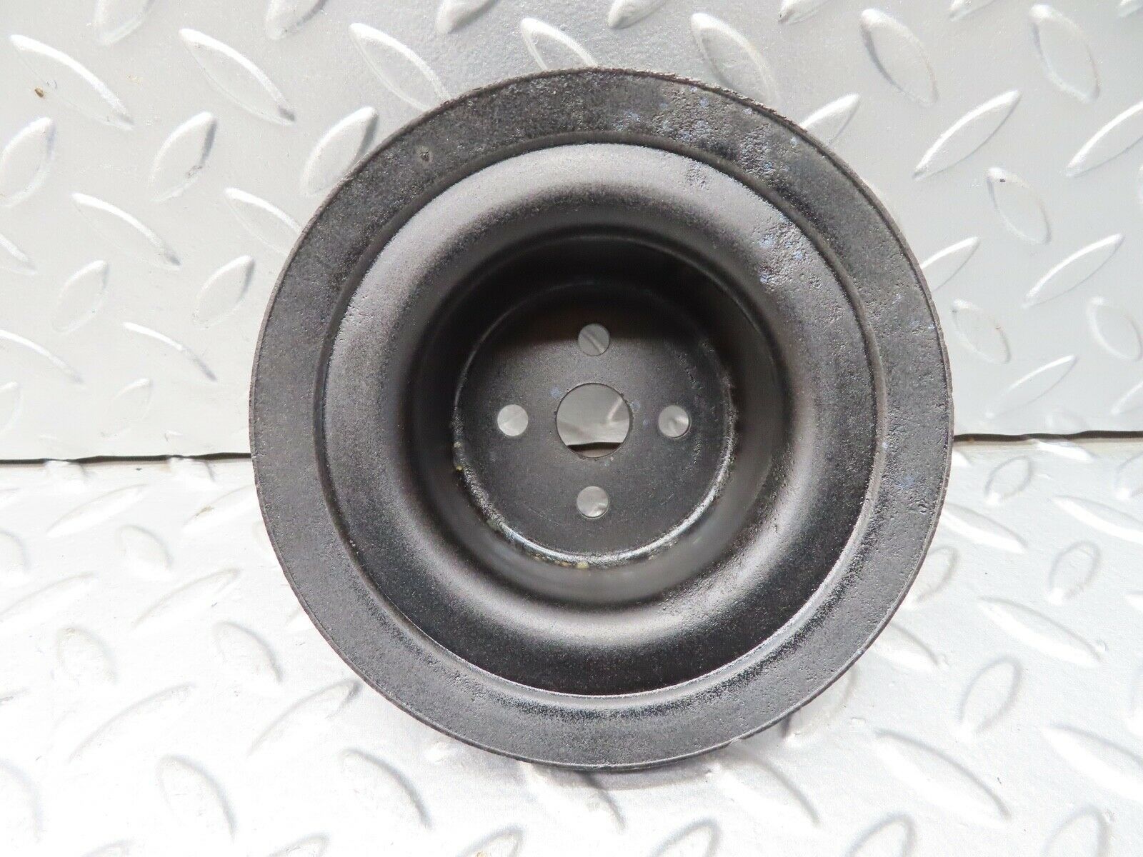 17047 Mercedes-Benz C123 280CE Coupe Water Pump Pulley 1102051410