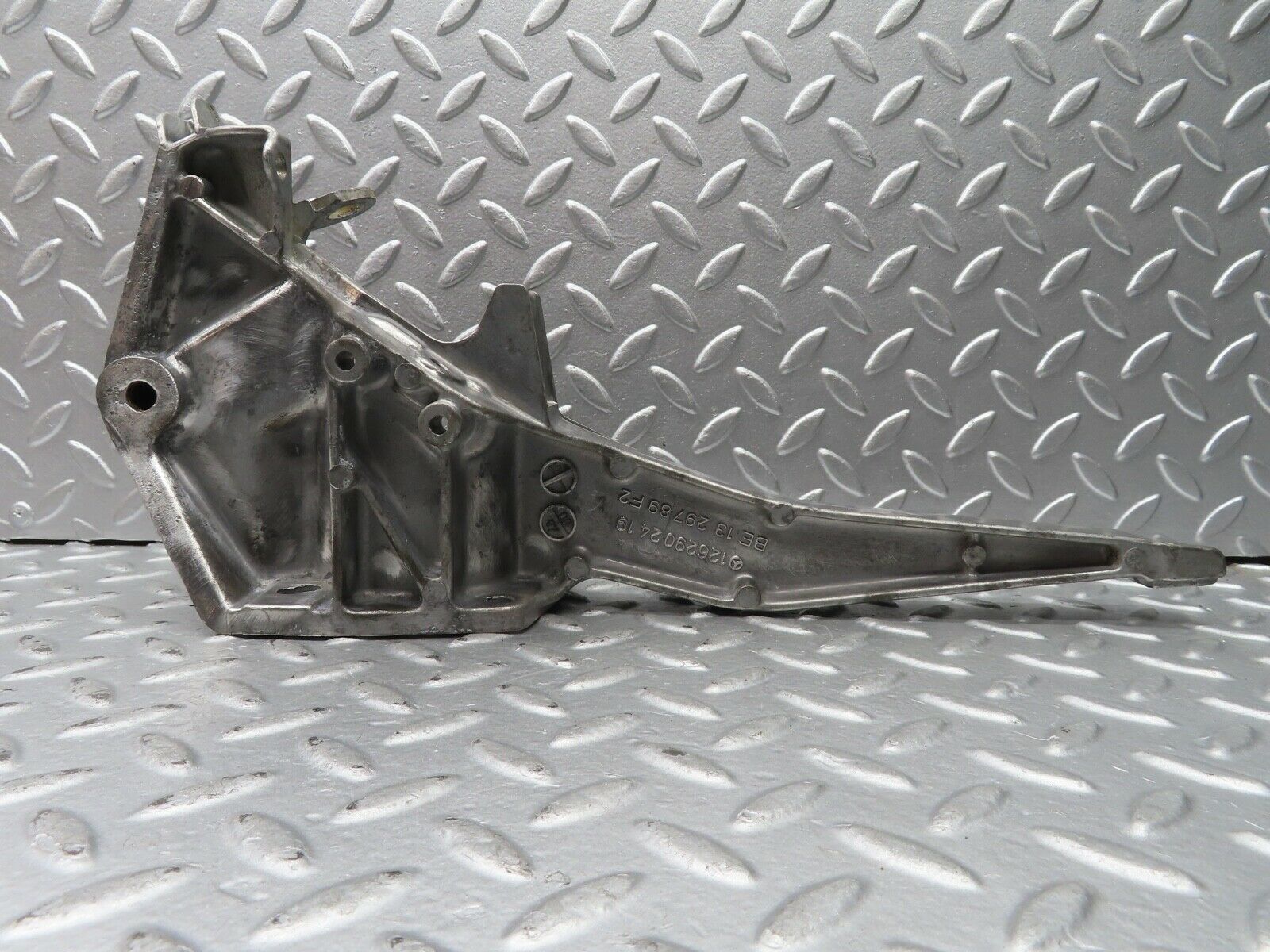 21683 Mercedes-Benz W126 300SE Brake Pedal Bracket 1262902419
