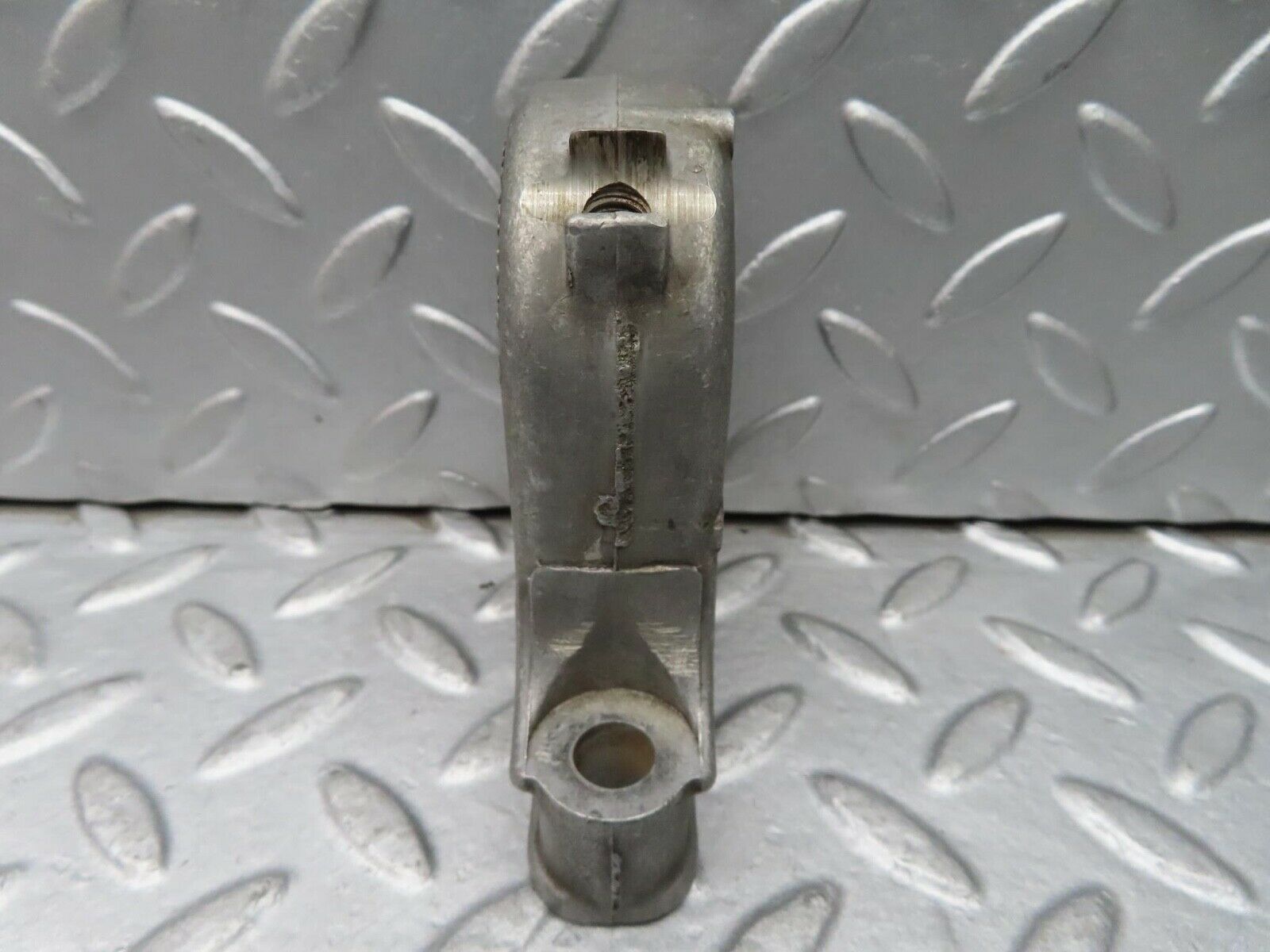 16718 Mercedes-Benz C107 380SLC Camshaft Tower Bearing 1160514612