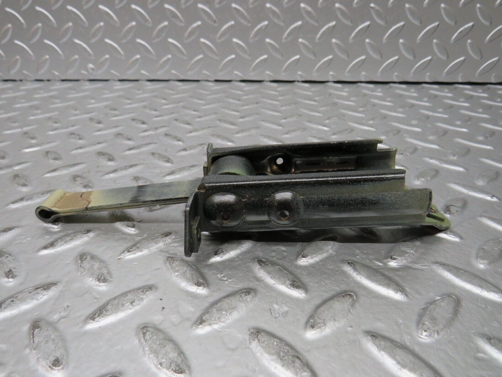 27308 Mercedes-Benz W123 280E Door Safety Check Strap