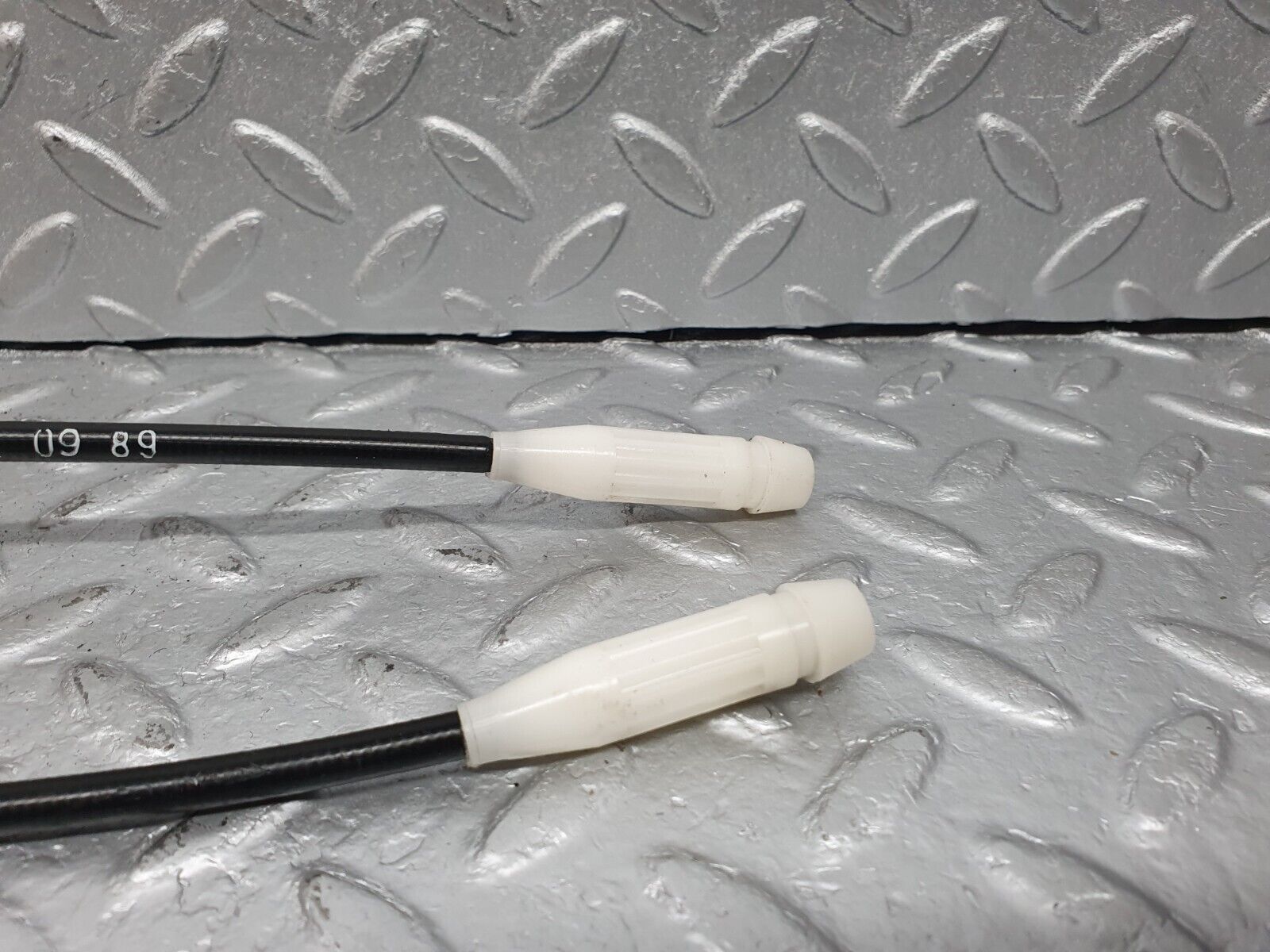 41112 Mercedes-Benz W126 300SE Heater Control Cable Pair 12683016310989 12683001310589