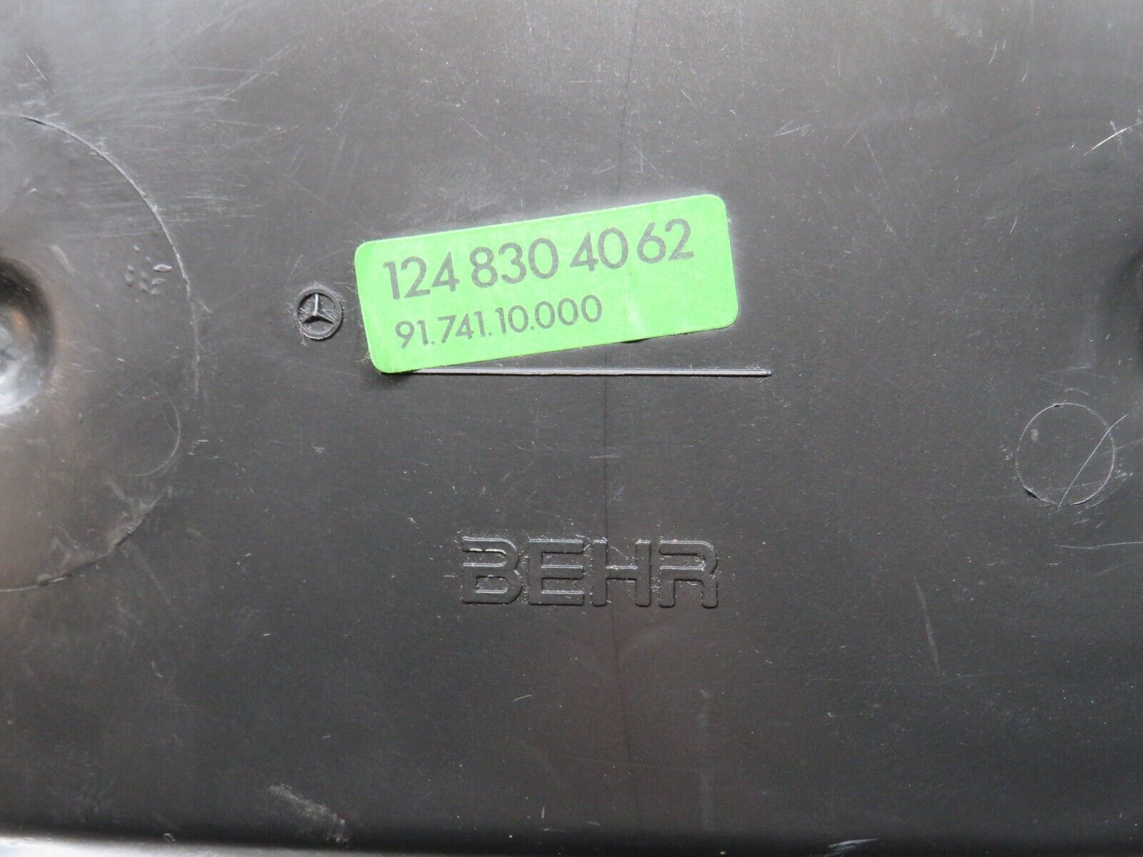 29297 Mercedes-Benz W124 230E Heater Blower Box Housing 1248304062