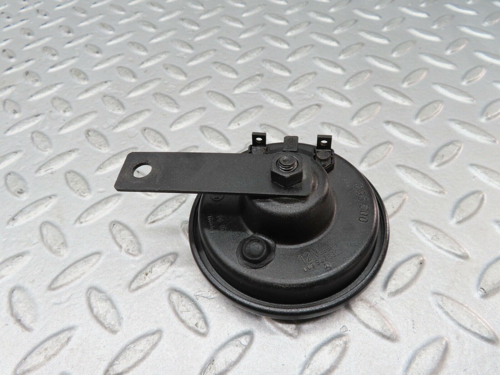 17129 Mercedes-Benz R129 300SL Coupe Horn 0035426820