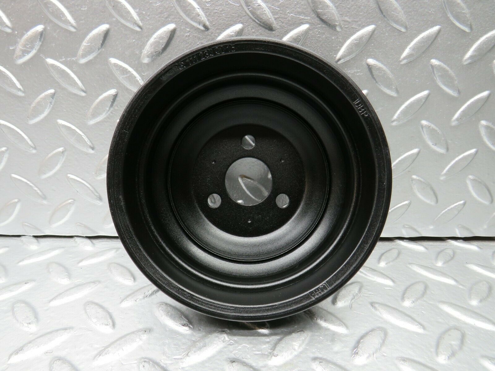 22547 Mercedes-Benz C124 E220 Coupe Power Steering Pump Pulley 1112300015