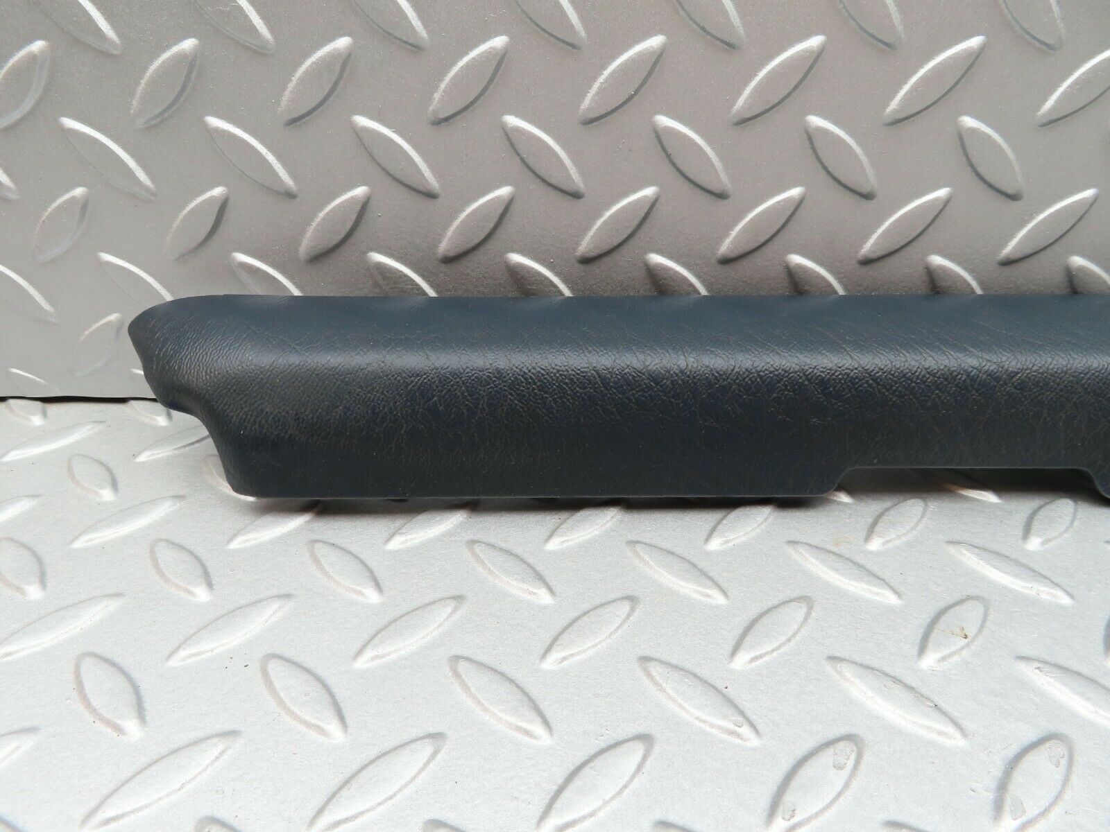 3431 Mercedes-Benz W115 220D Front Left Upper Door Panel Blue