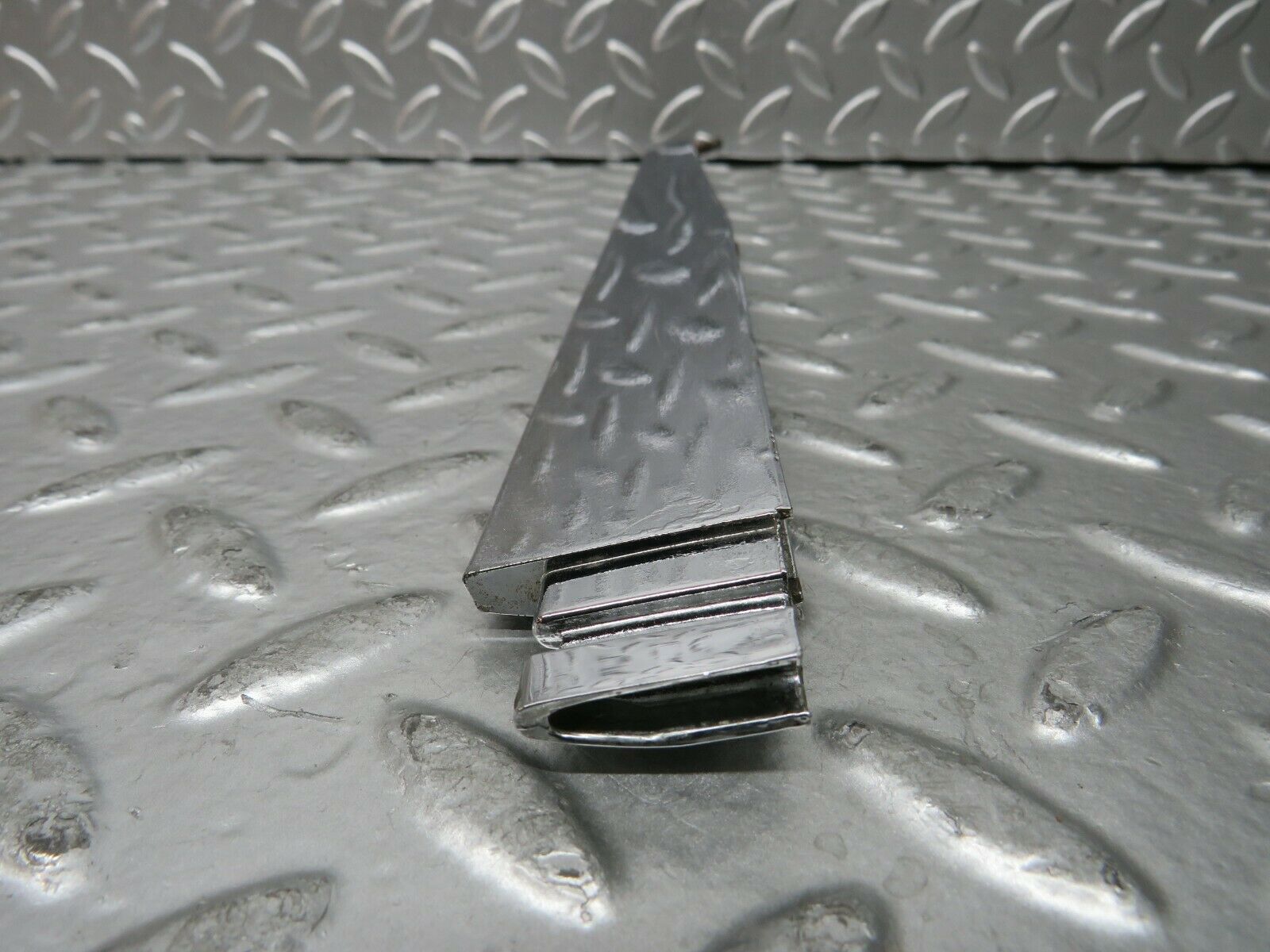 23786 Mercedes-Benz C107 450SLC Coupe Trunk Chrome Handle Moulding Right