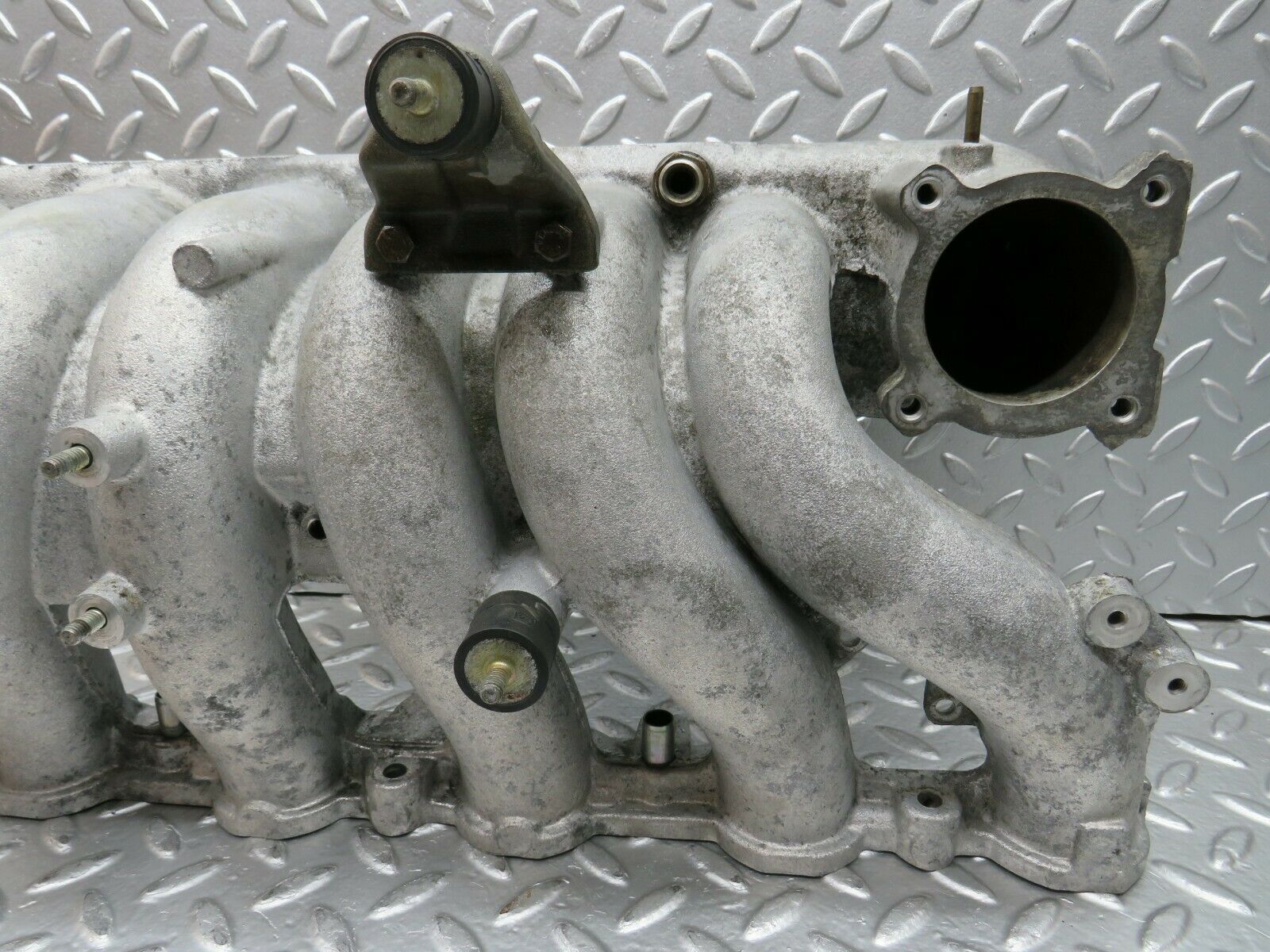 24125 Mercedes-Benz W123 280E Intake Manifold 1101413701