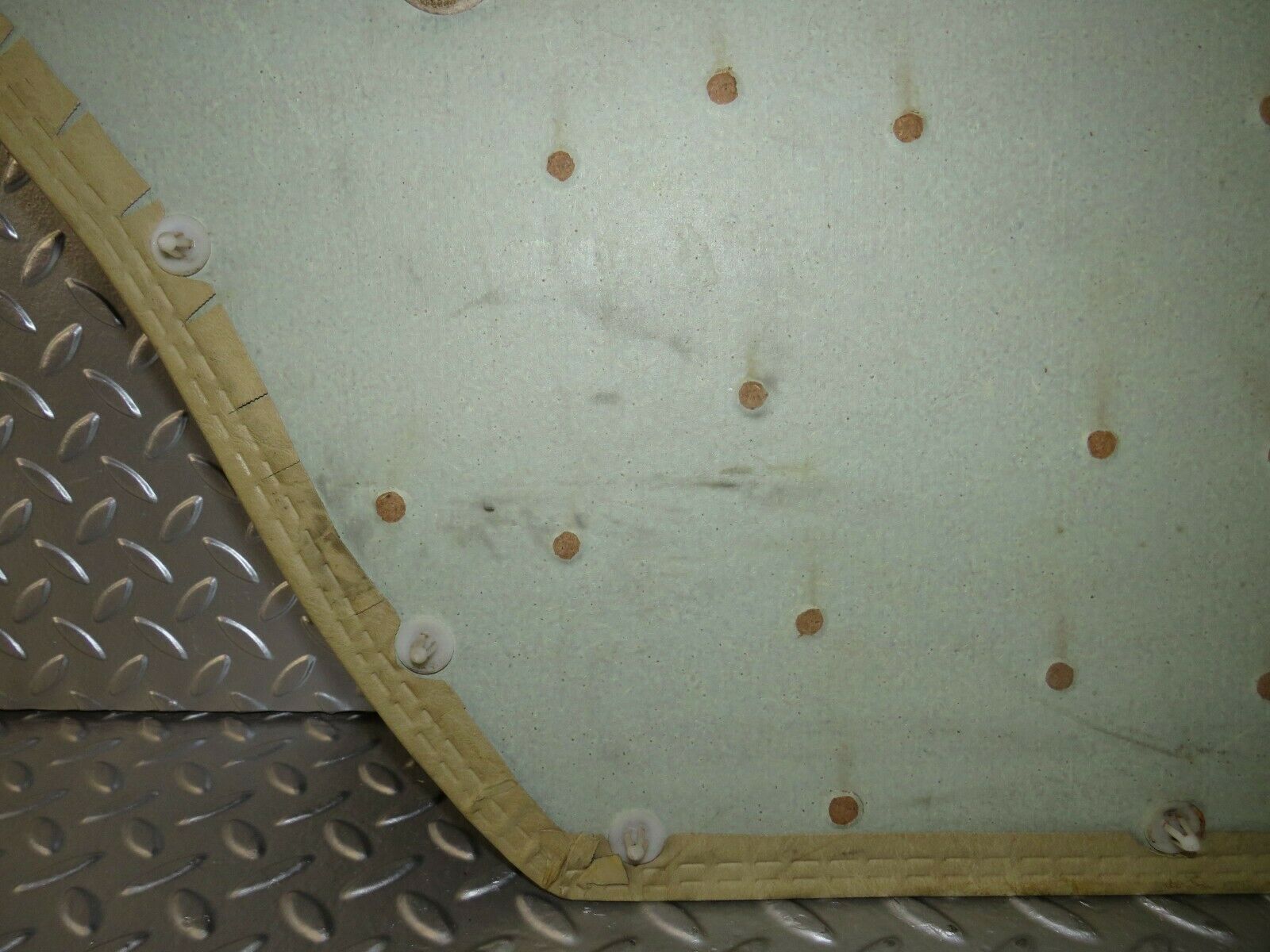 23929 Mercedes-Benz W123 280E Rear Right Door Card Beige