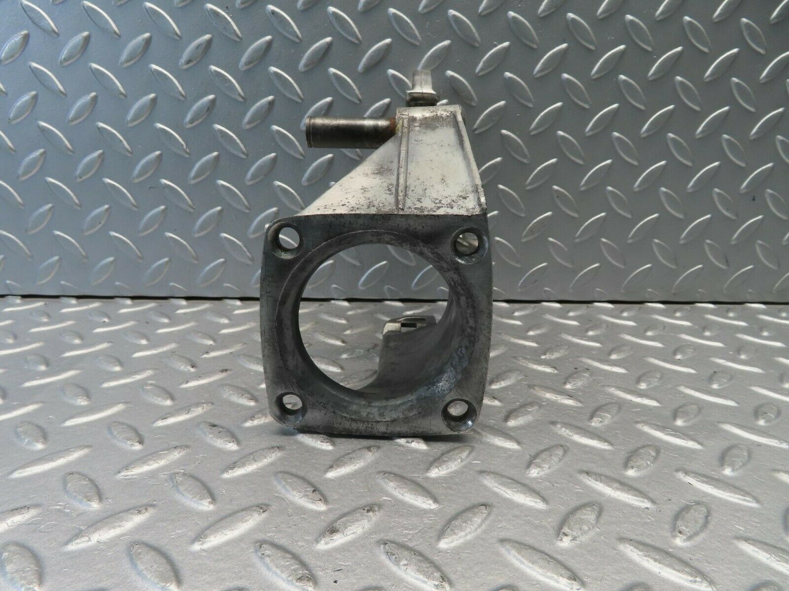 10911 Mercedes-Benz W123 230E Brake Pedal Bracket Support 1232900219