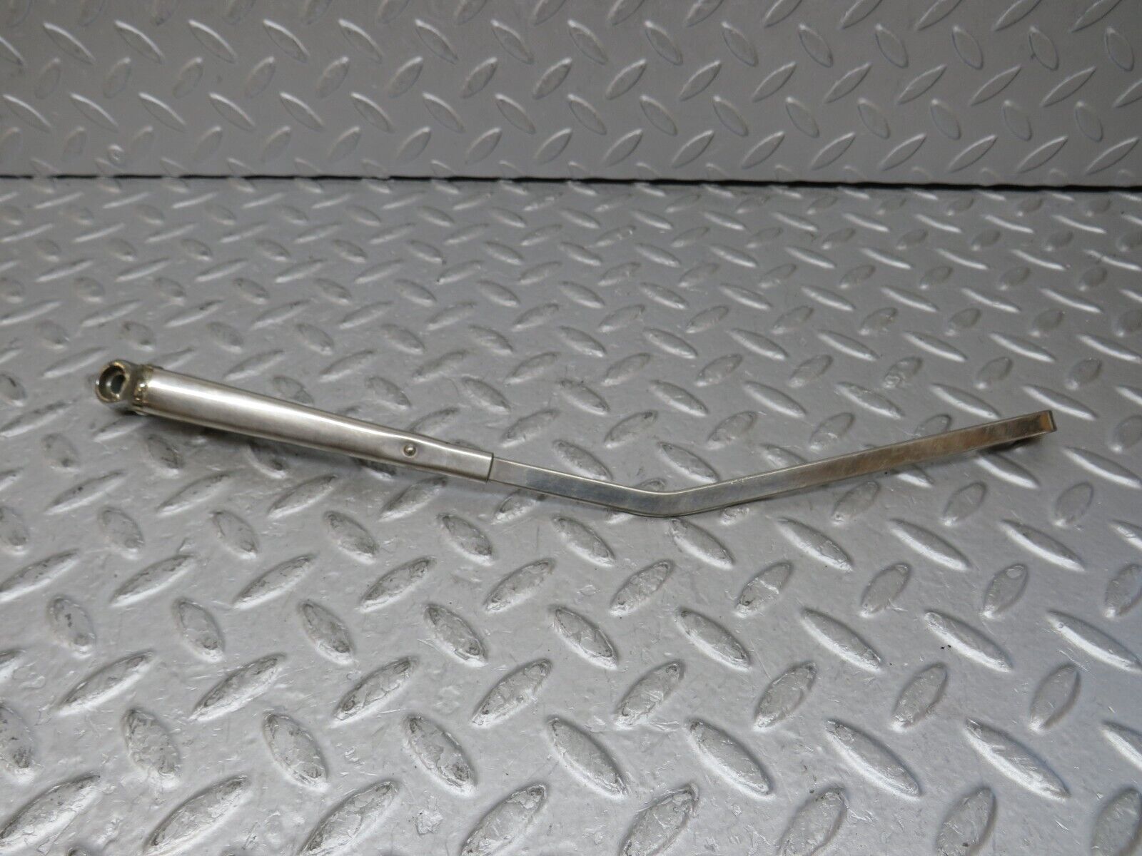 35743 Mercedes-Benz W108 Chrome Windscreen Wiper Arm Left