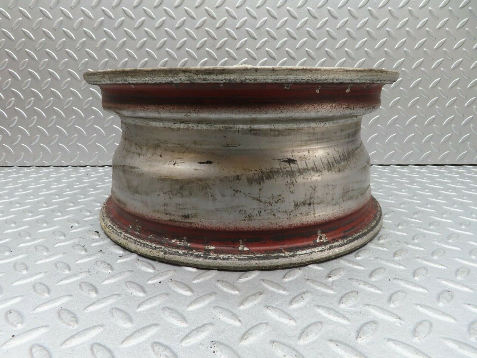 12105 Mercedes-Benz Alloy Wheel Mexican Hat 6Jx14H2 ET30 1264001902