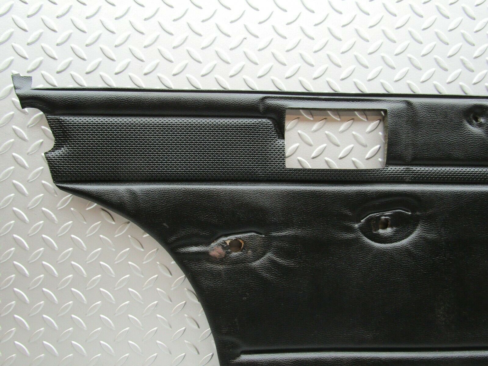 3265 Mercedes-Benz W115 220D Rear Left Door Card Black