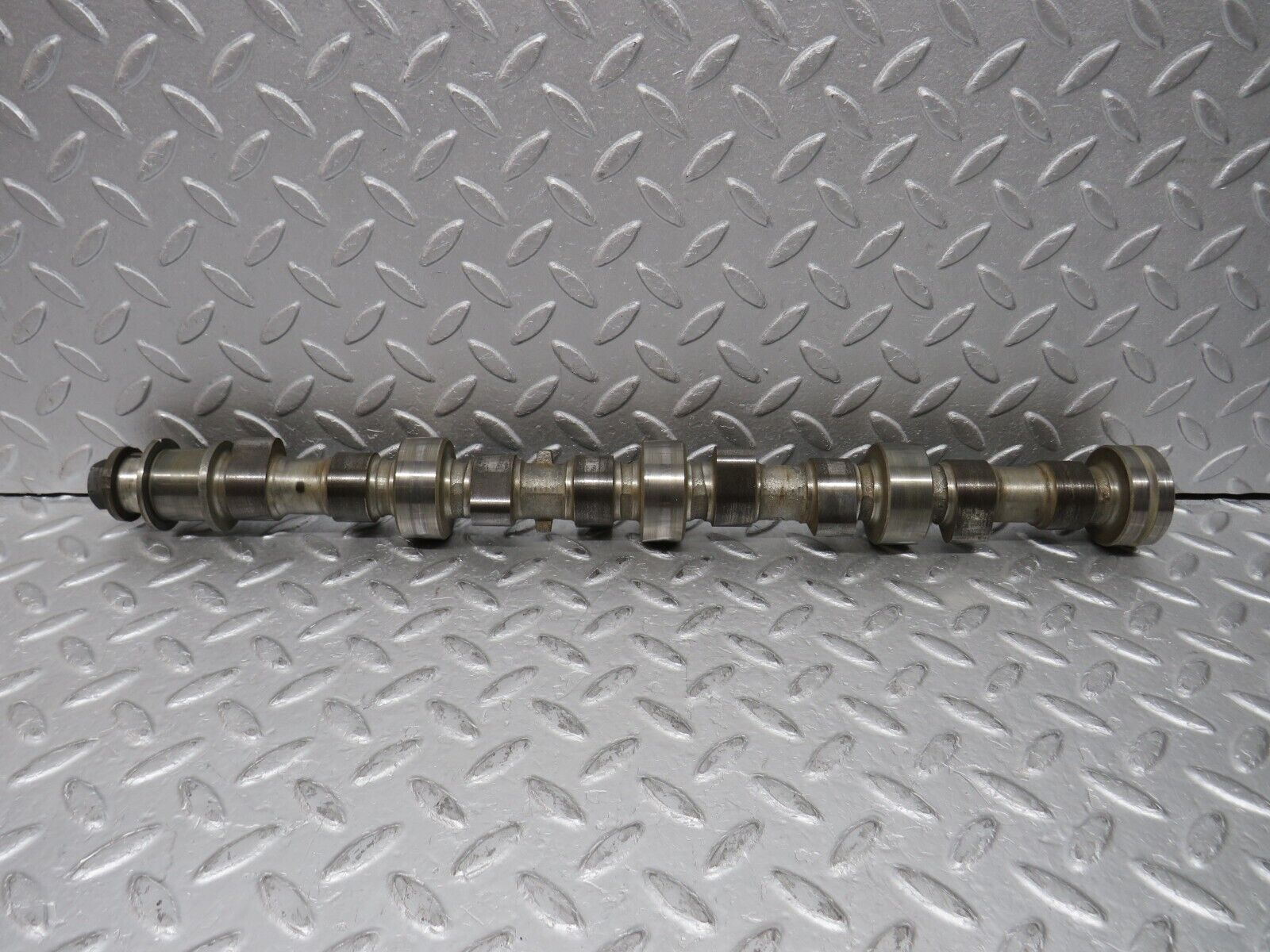 37135 Mercedes-Benz C126 420SEC Coupe Camshaft Left Side 11710