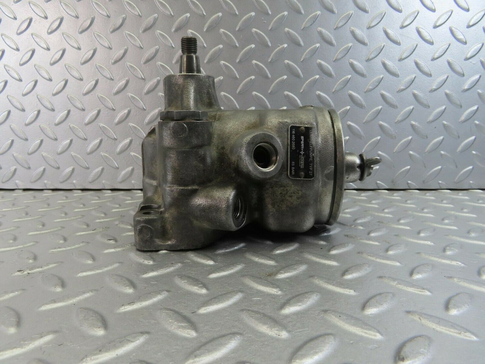 10051 Mercedes-Benz C123 230CE Coupe Power Steering Pump 1164602680