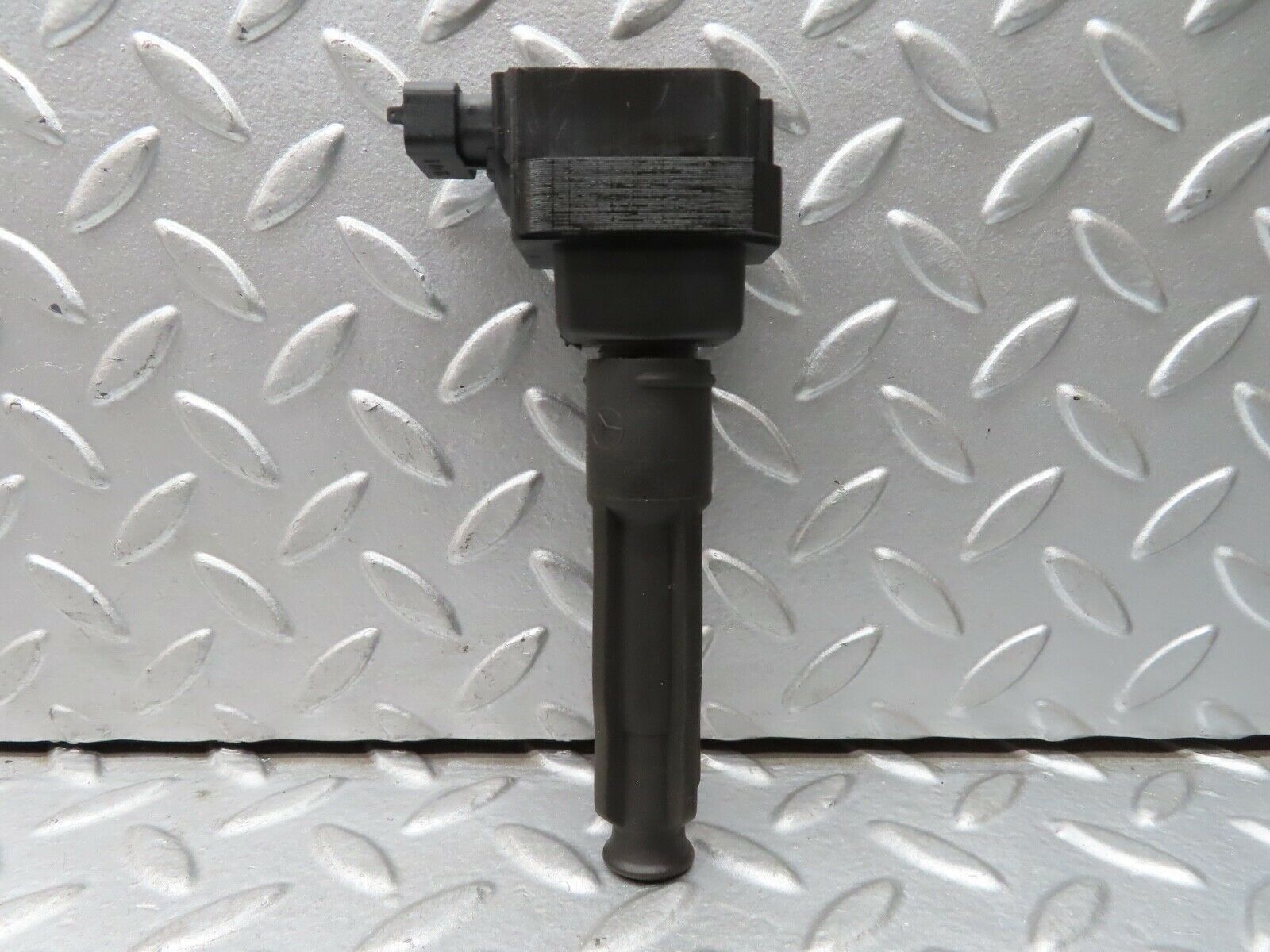 19551 Mercedes-Benz C140 CL420 Coupe Ignition Coil 0001587203