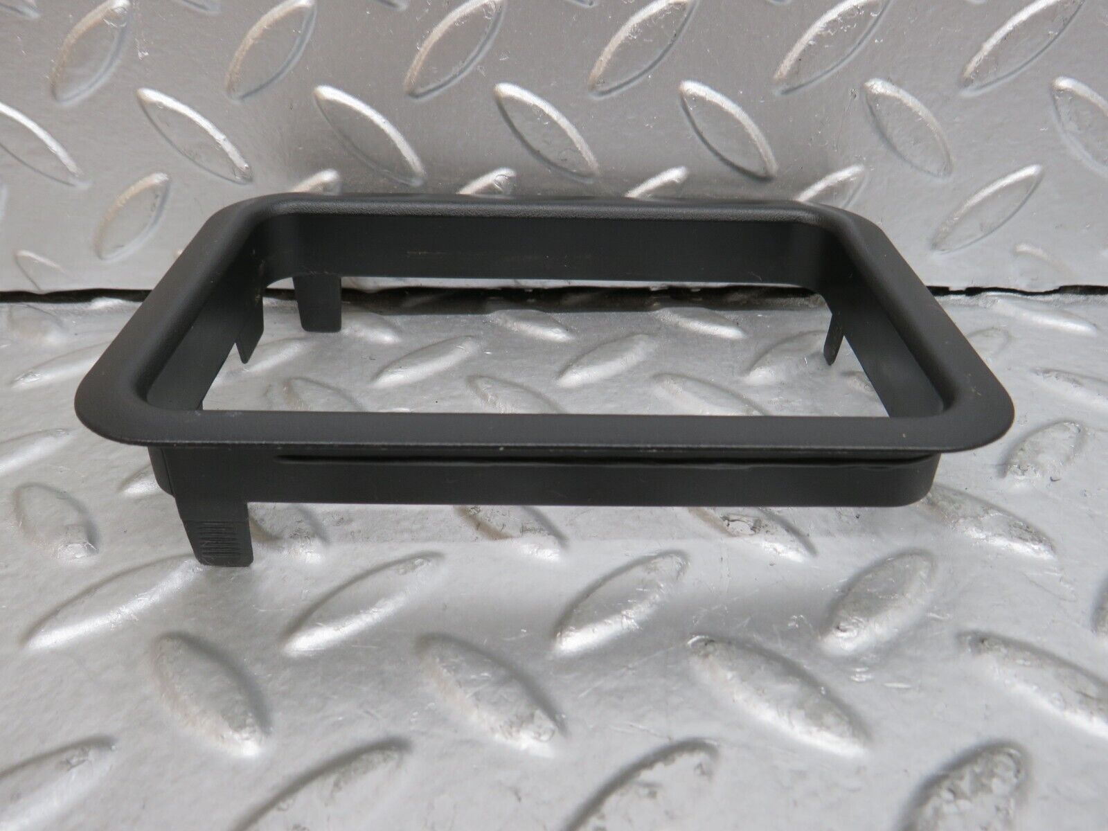 29448 Mercedes-Benz W124 230E Gear Selector Surround 1242670088