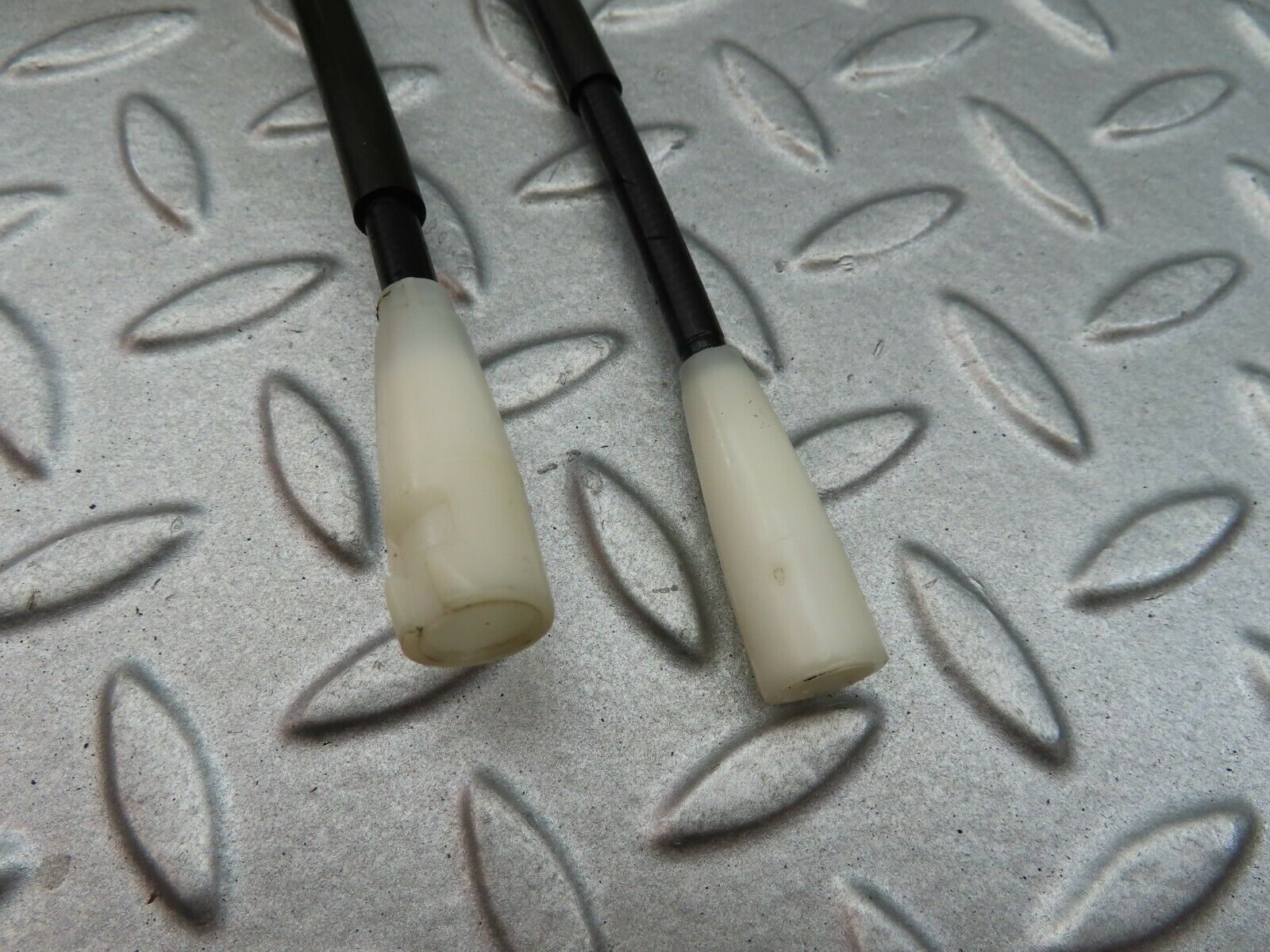 5874 Mercedes-Benz W123 200 Heater Control Cable Pair