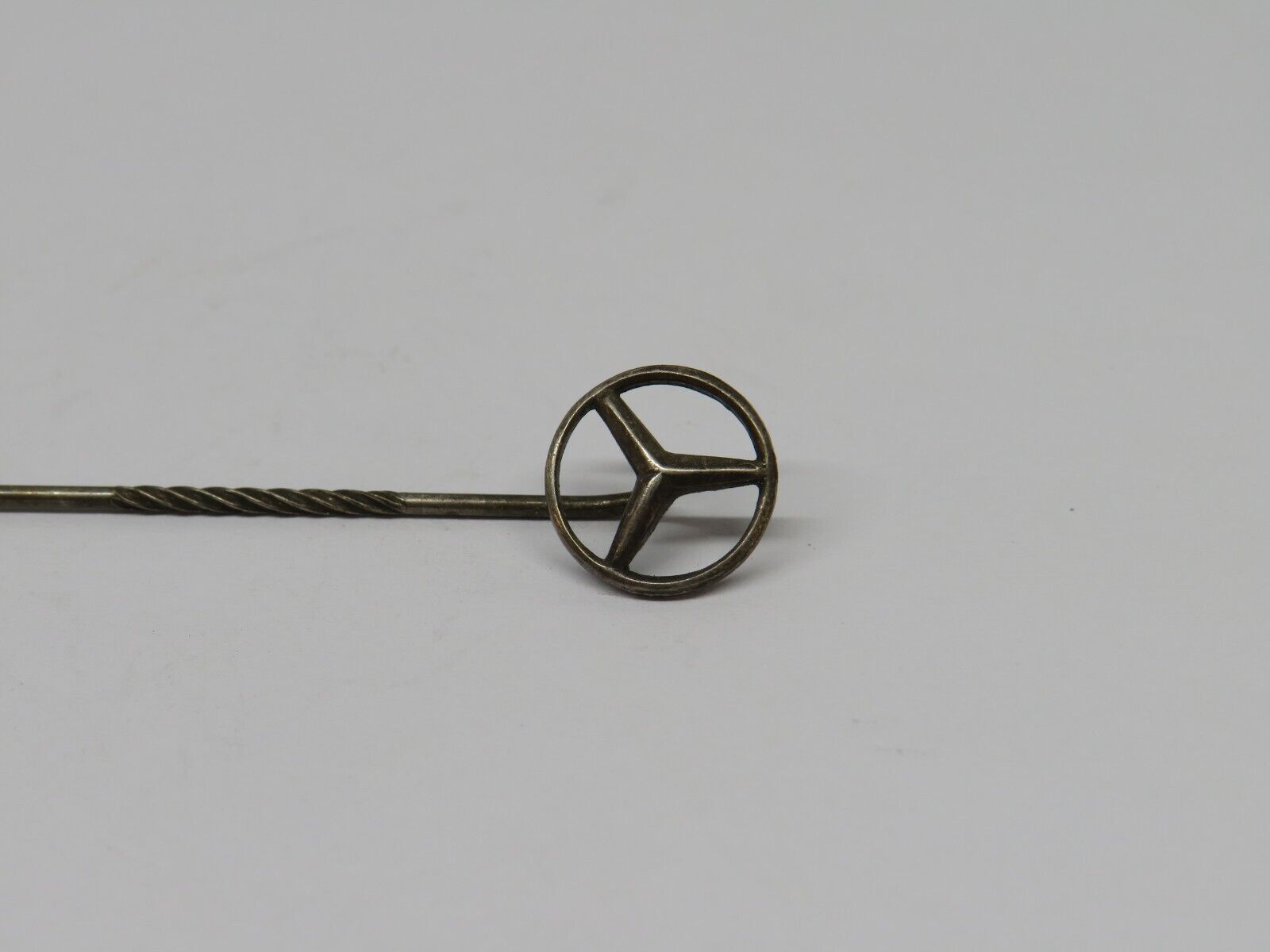 37506 Mercedes-Benz Vintage Lapel Pin Badge