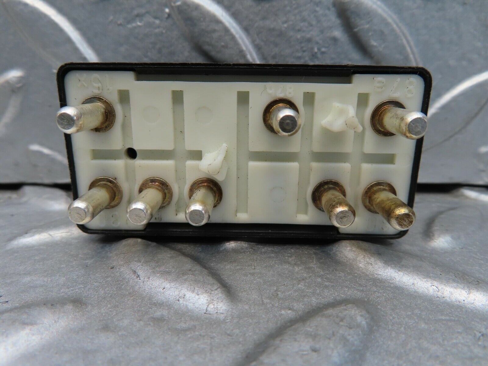 15084 Mercedes-Benz W140 S320 Auxiliary Fan Relay 0015428219