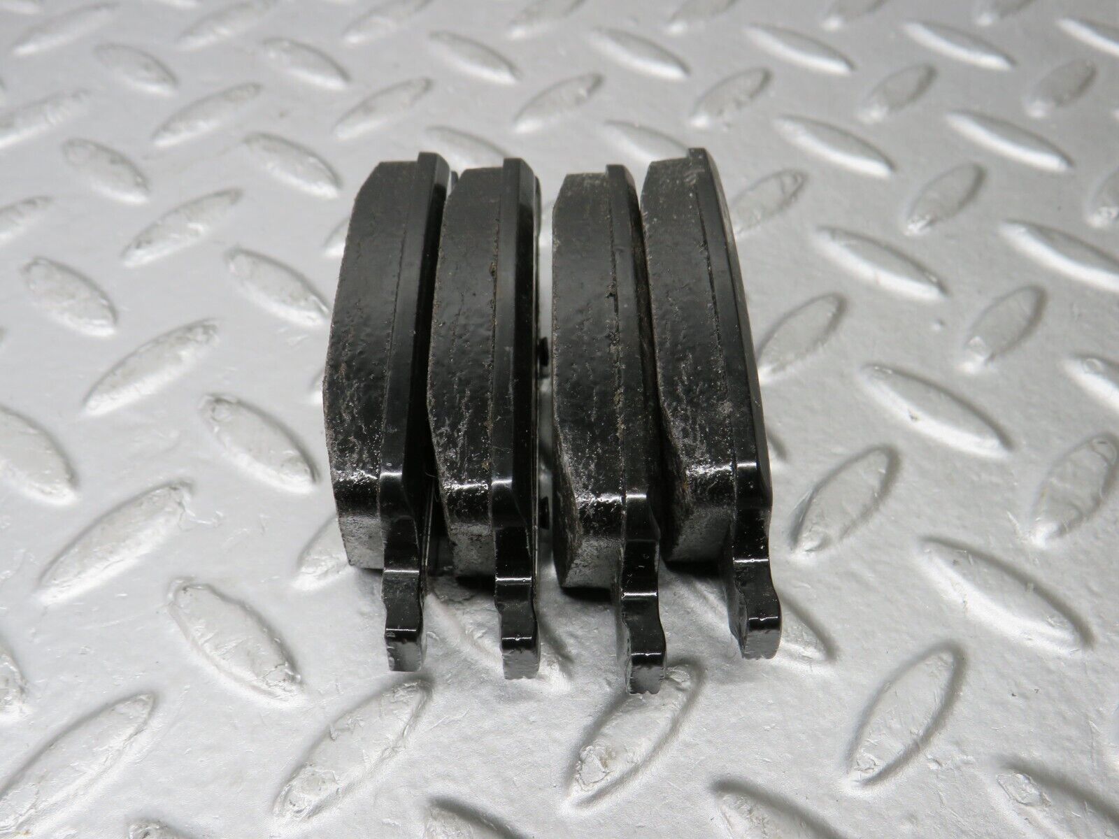 38210 Mercedes-Benz W168 Genuine Rear Brake Pads New 1684200420