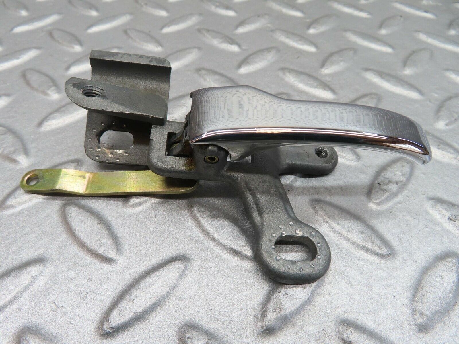 14203 Mercedes-Benz W116 350SE Left Interior Door Handle Chrome 1157660119