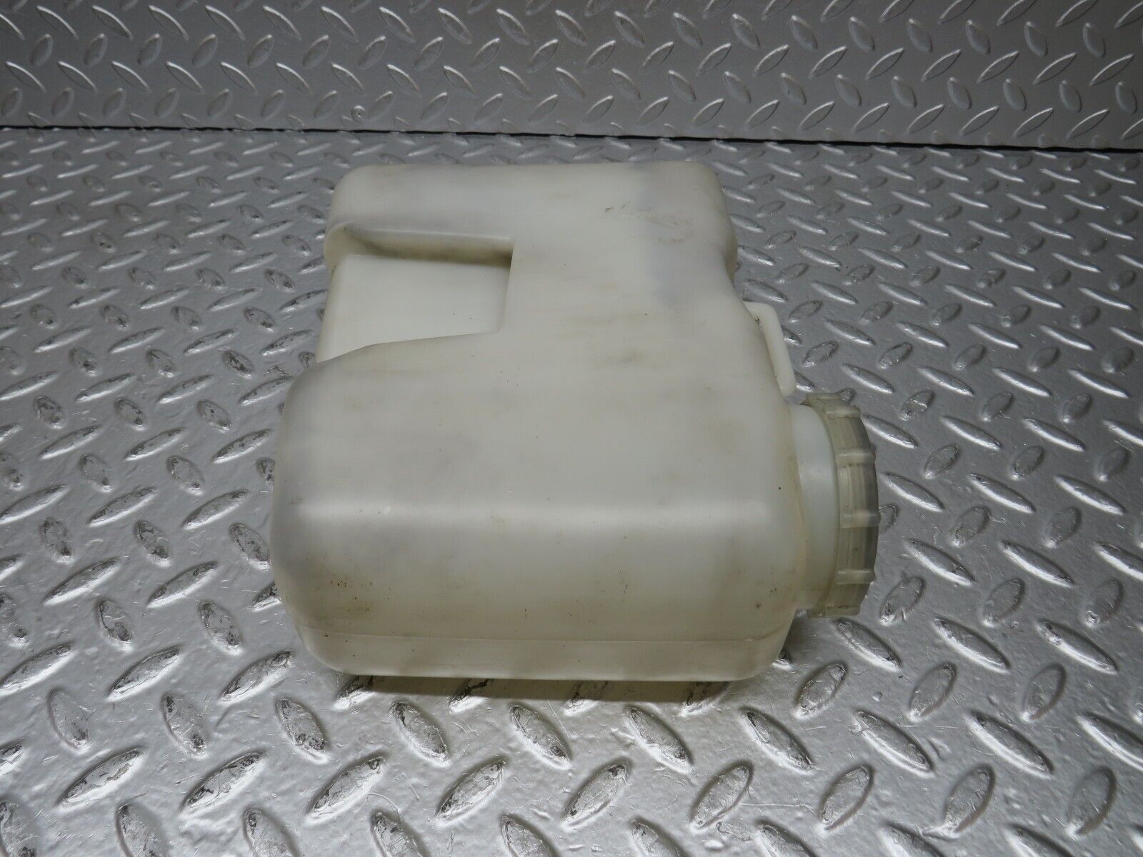 31299 Mercedes-Benz S124 220TE Rear Windscreen Washer Reservoir 1248600160