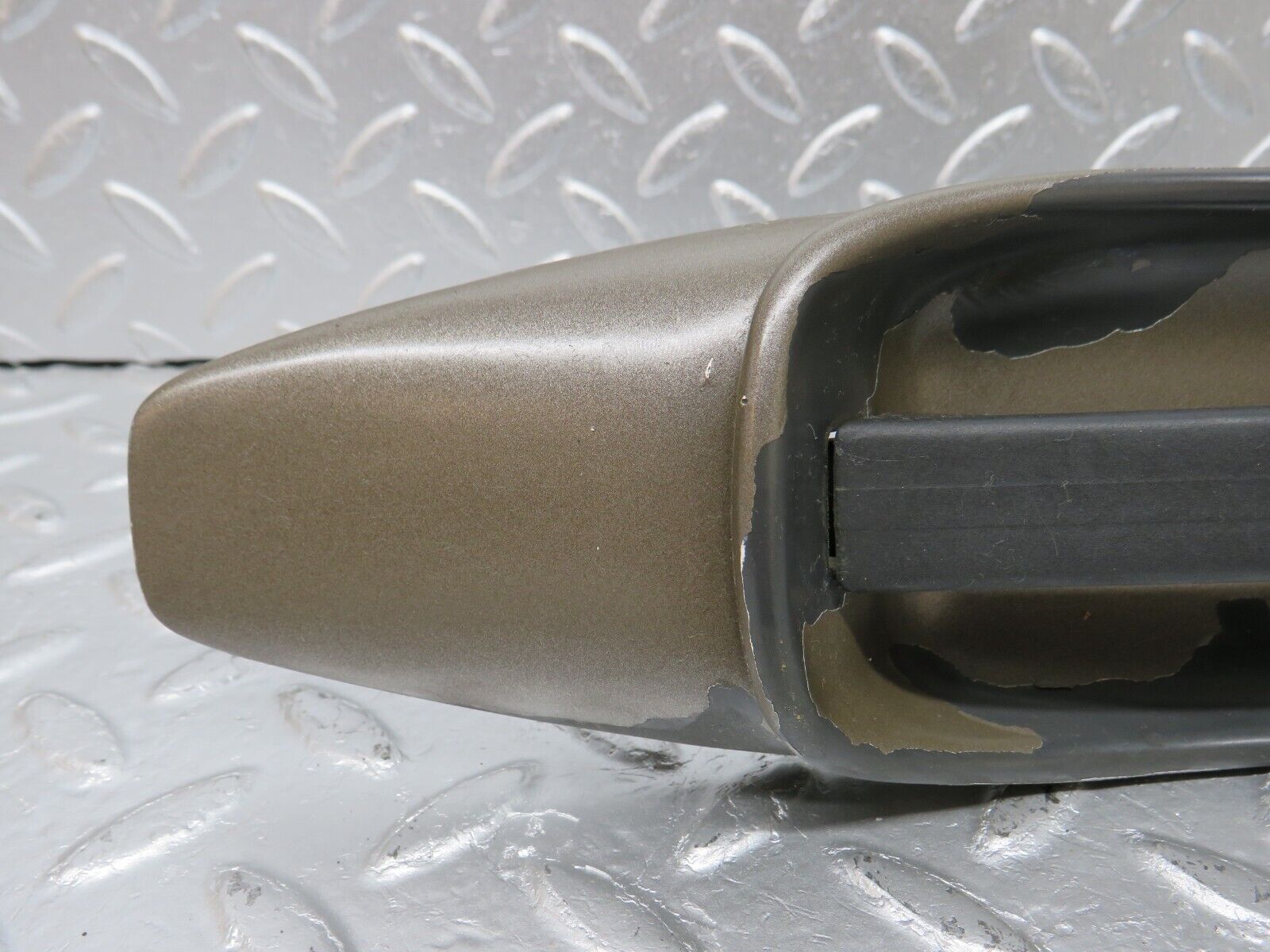 34398 Mercedes-Benz C126 380SEC Coupe Right Exterior Door Handle No Key