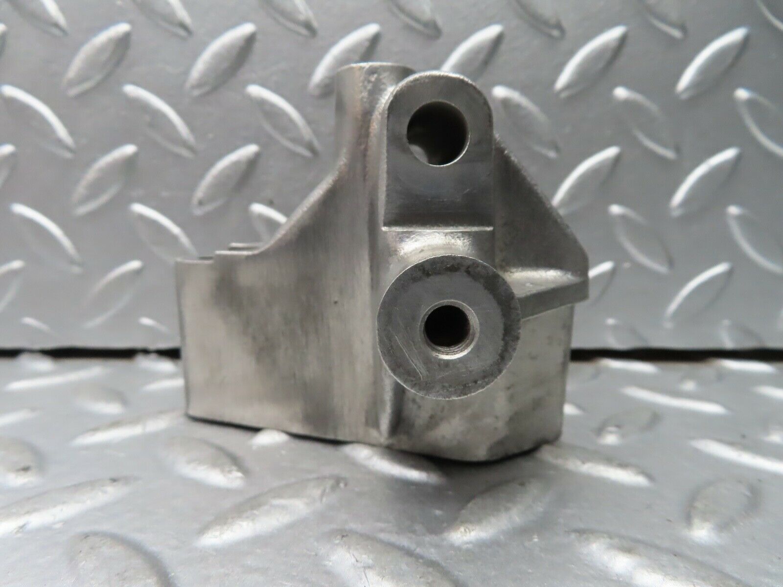 21278 Mercedes-Benz W123 230E Alternator Generator Bracket 1021550135