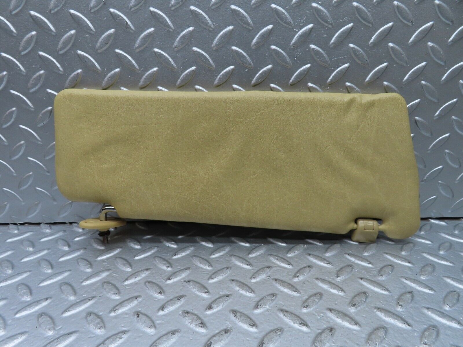 21036 Mercedes-Benz W123 230E Sun Visor Right Side Beige