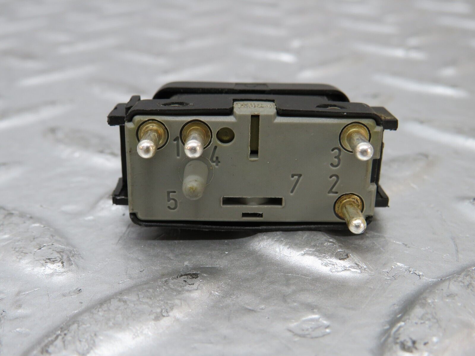 25901 Mercedes-Benz W124 280E Electric Window Switch Left 1248209310