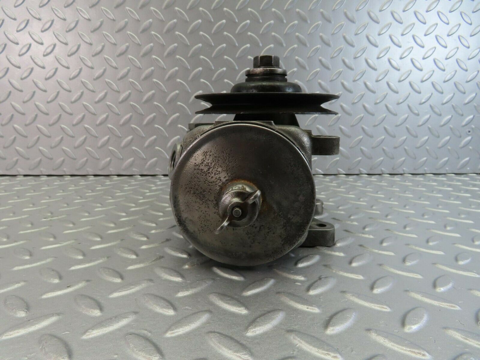 9813 Mercedes-Benz C123 280CE Coupe Power Steering Pump 1164602680