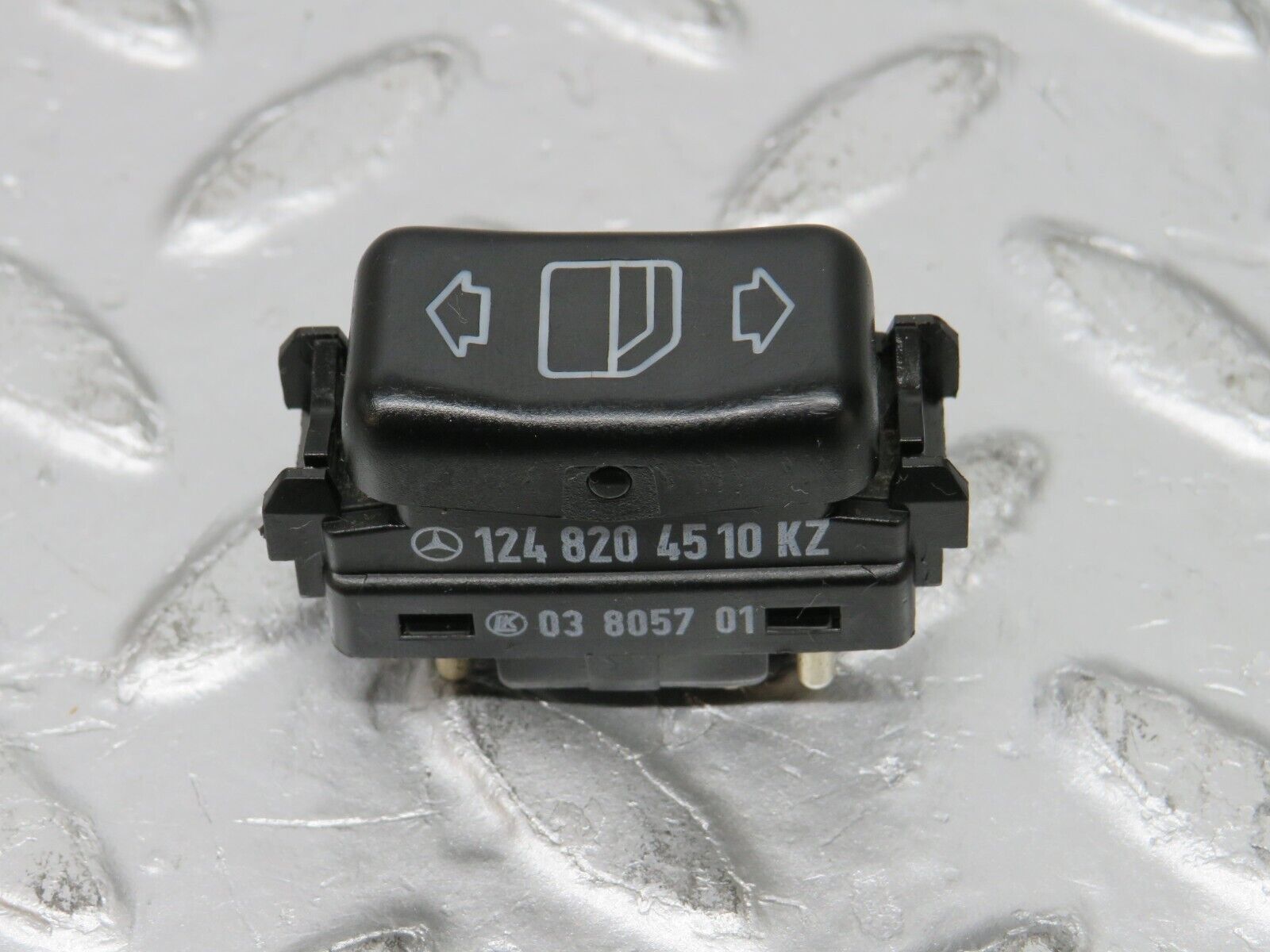 32469 Mercedes-Benz S124 300TE Wagon Electric Window Switch Right 1248204510