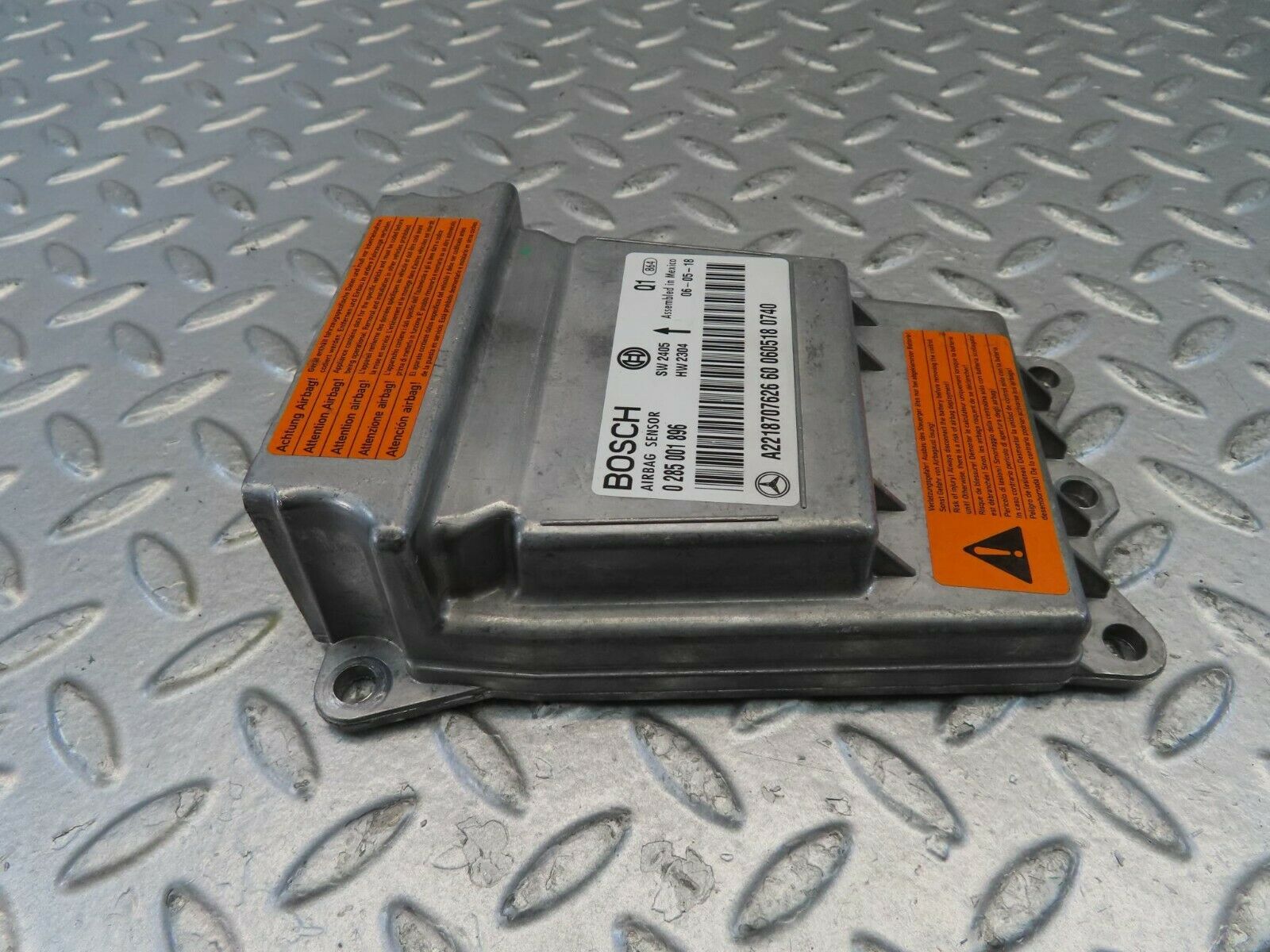 11184 Mercedes-Benz W221 S320 Airbag Module 0285001896