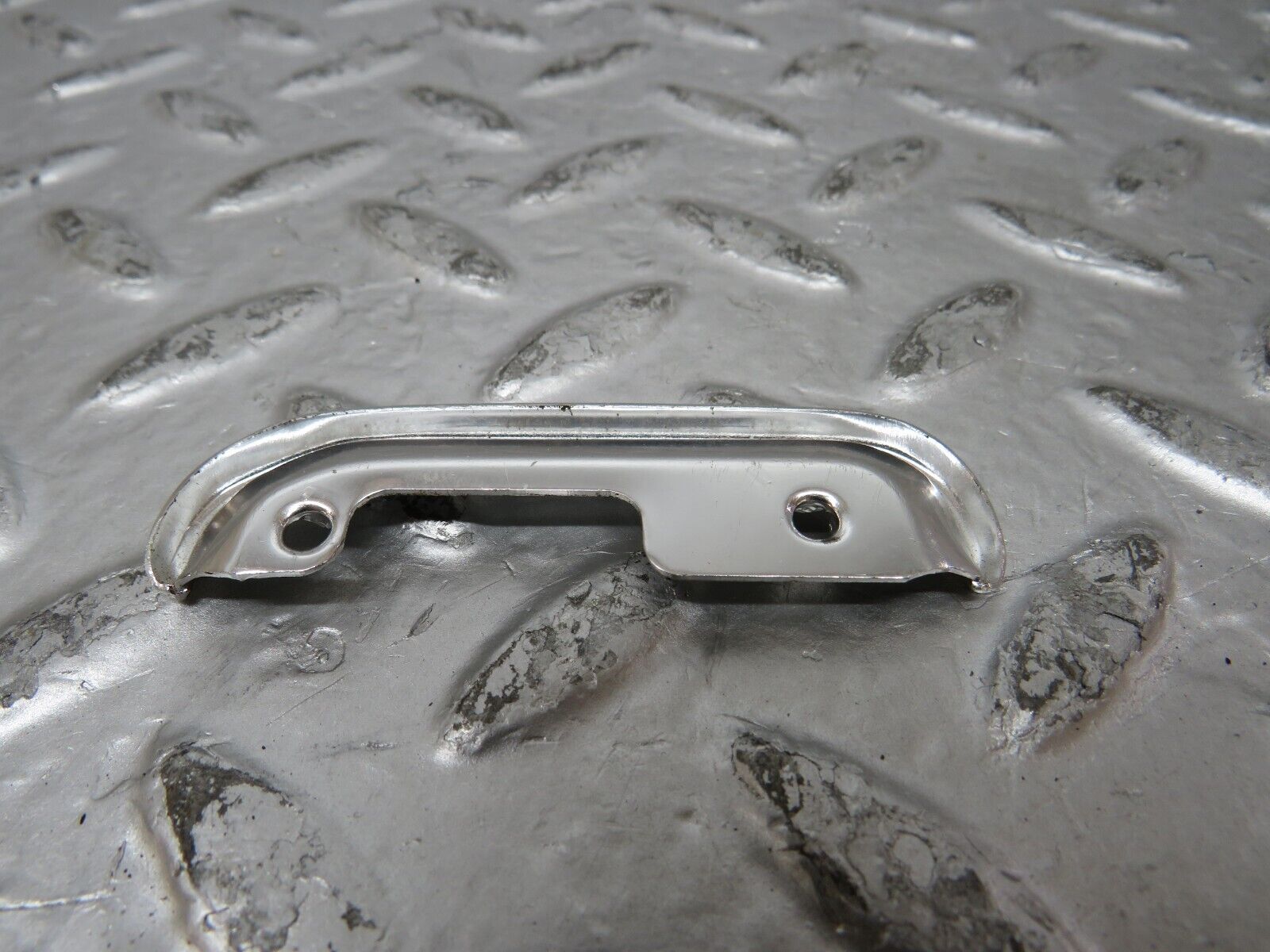 26361 Mercedes-Benz W116 450SE Front Right Interior Door Chrome Trim