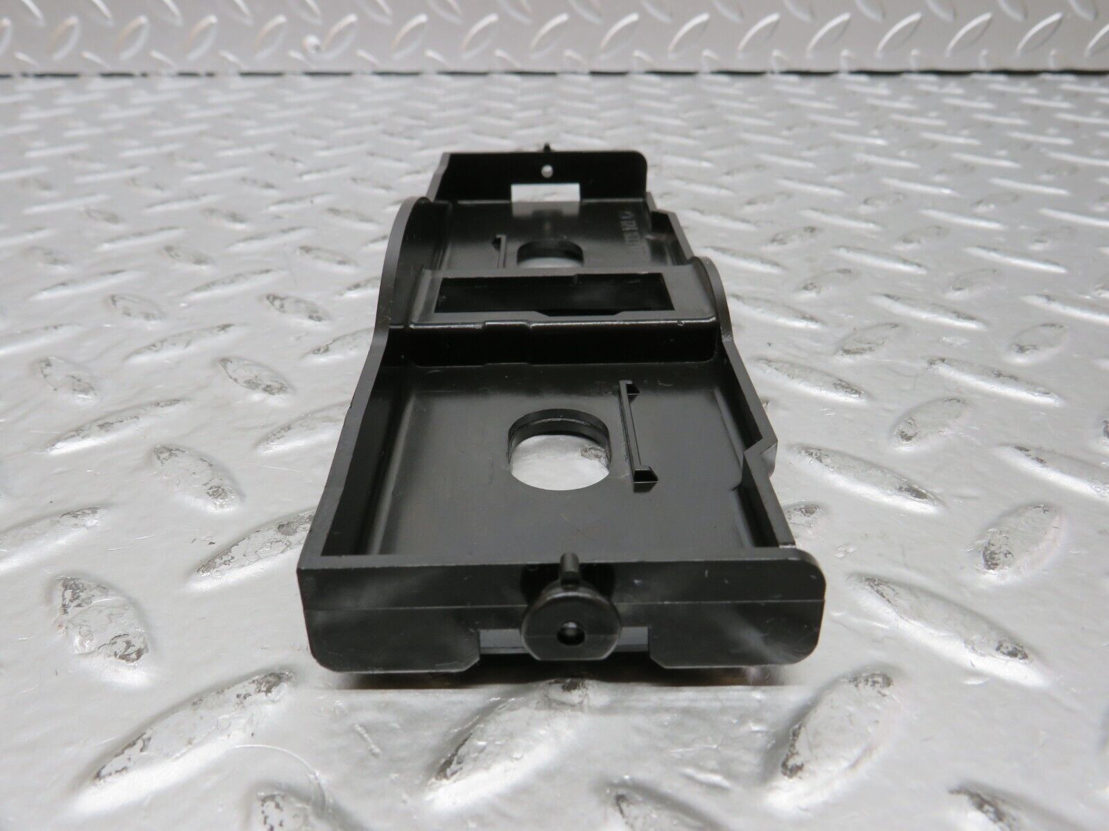 26572 Mercedes-Benz C124 220CE Coupe Heating Regulator Holder 1248330214