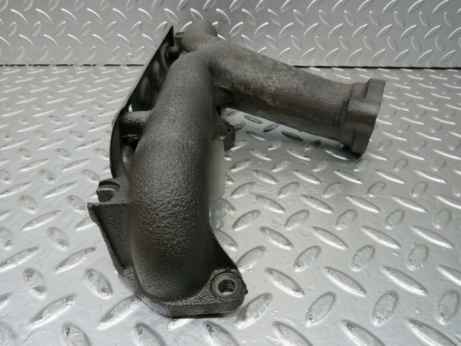 23403 Mercedes-Benz W116 350SE Exhaust Manifold Right Side 1161422201