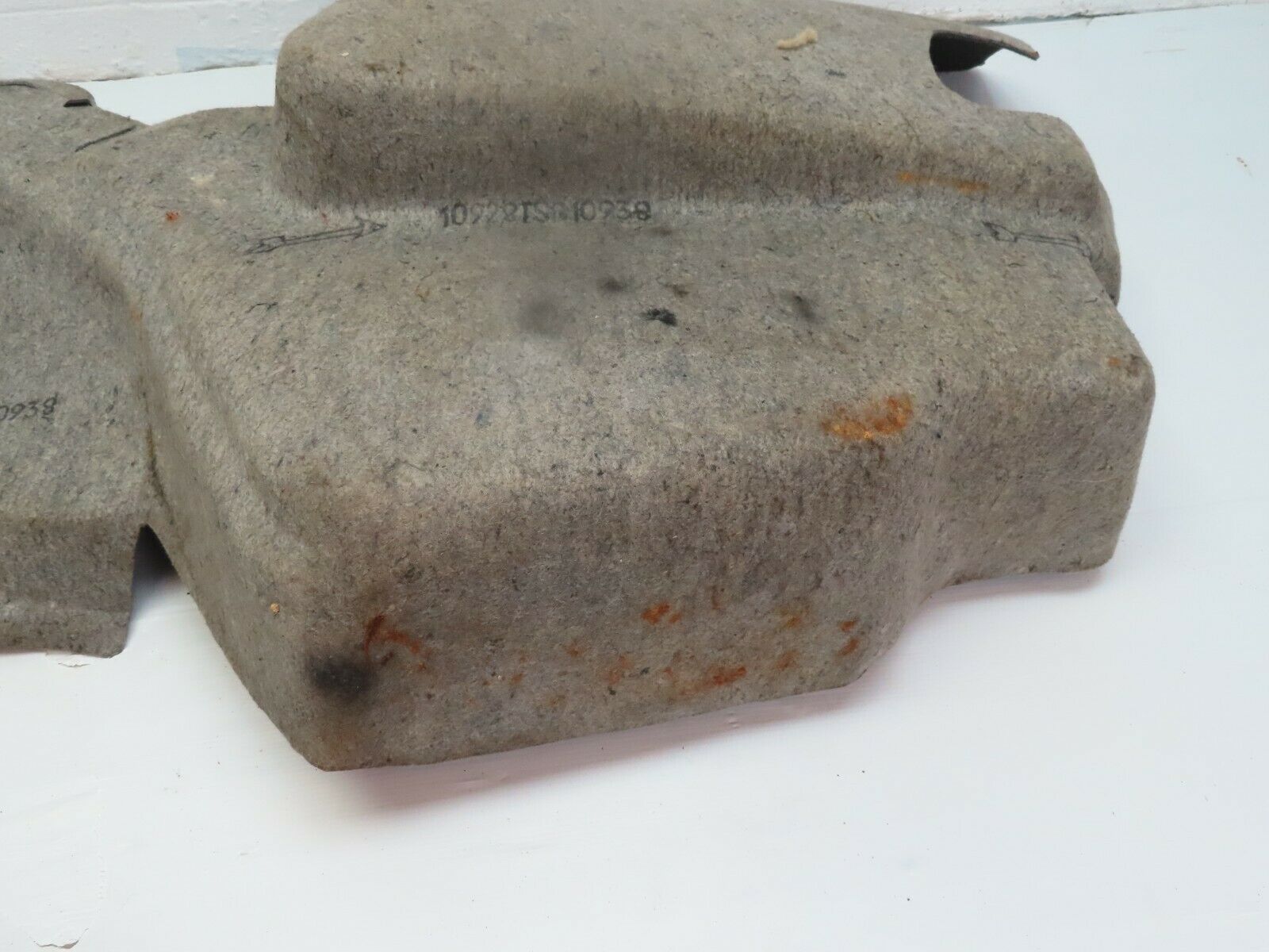 5454 Mercedes-Benz W124 230E Rear Left Trunk Panel