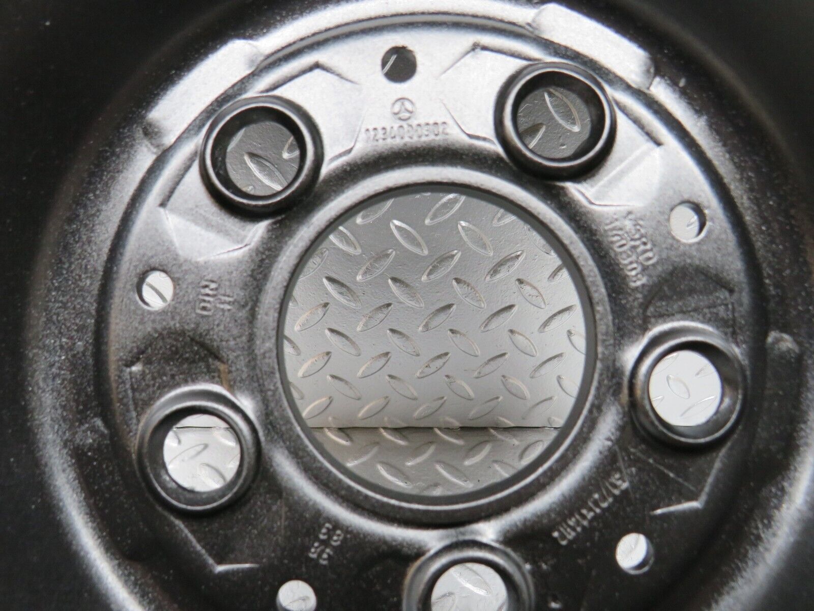 25483 Mercedes-Benz Steel Wheel 5.5Jx14H2 ET30 5x112 1234000302