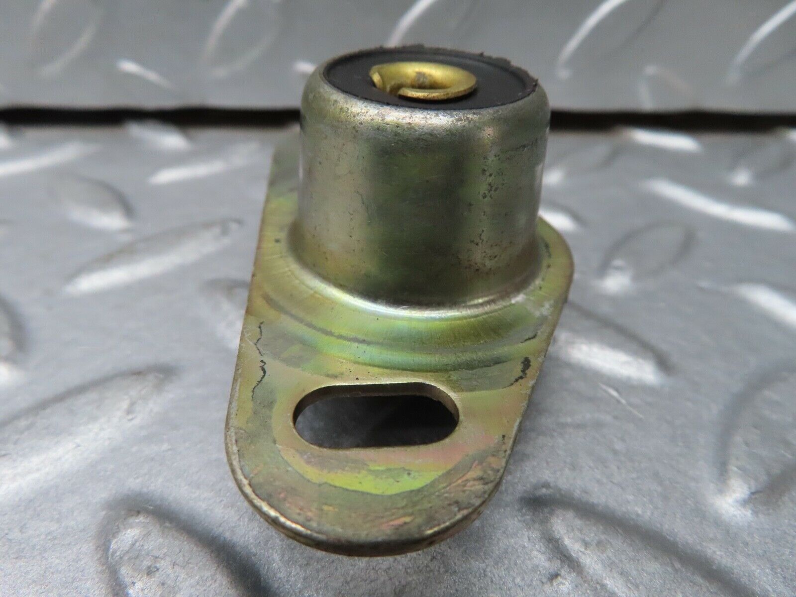 17298 Mercedes-Benz R129 300SL Coupe Roof Lock Latch 1296300320