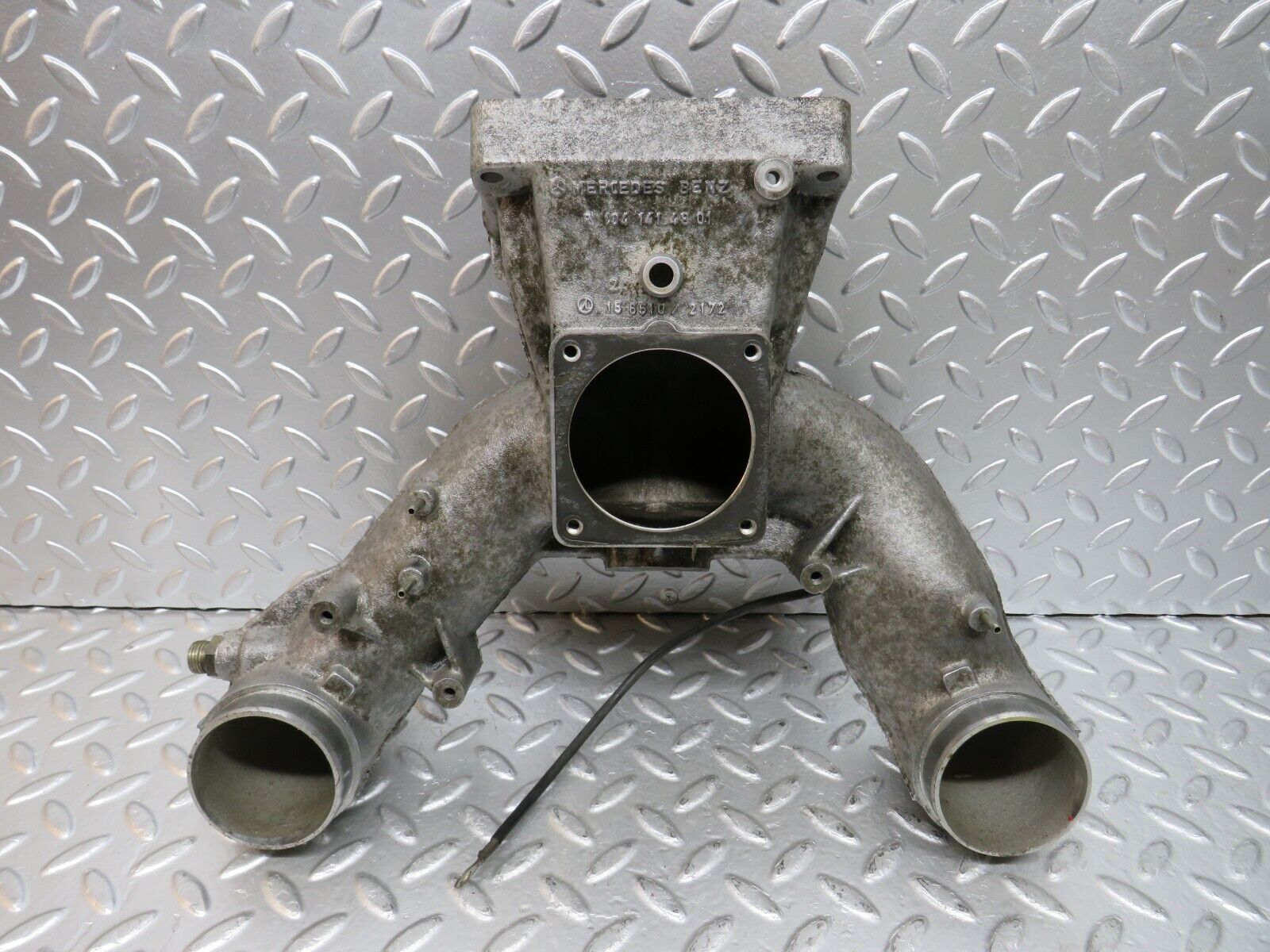 24830 Mercedes-Benz W140 S320 Air Intake Manifold 1041414801