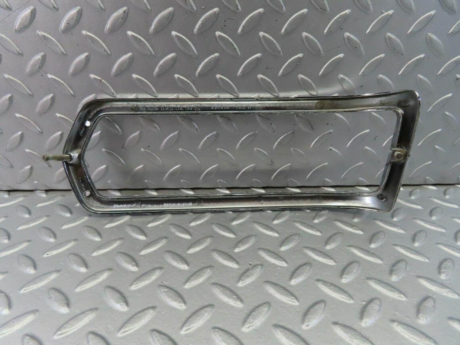 8839 Mercedes-Benz W108 Tail Light Chrome Frame Right 1088260259