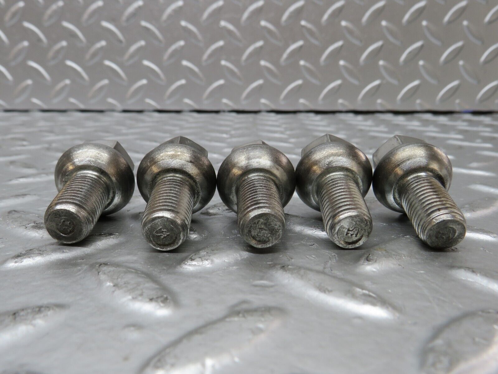 27431 Mercedes-Benz 5x Steel Wheel Lug Bolt M12x1.5